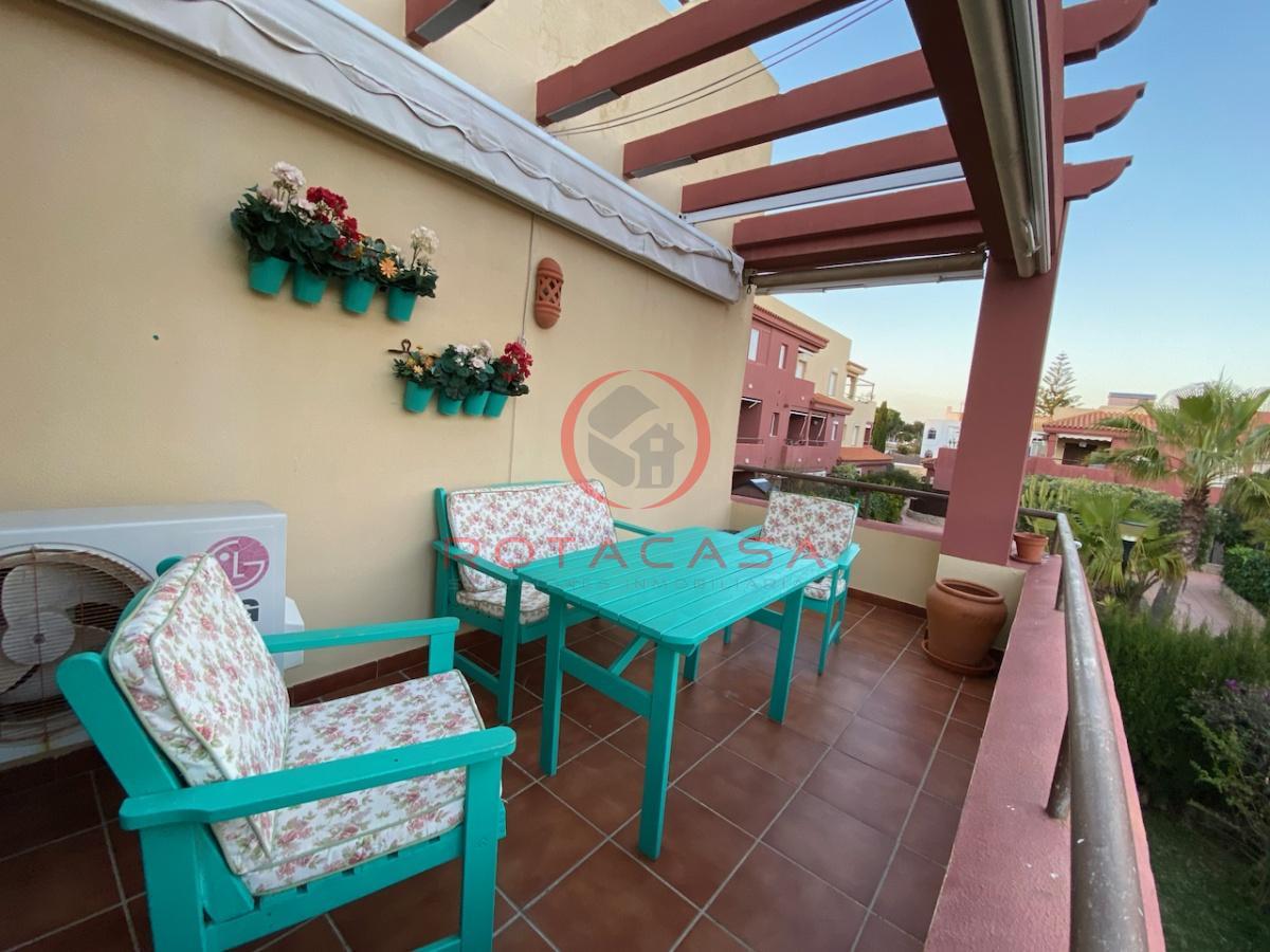 For rent of flat in Rota