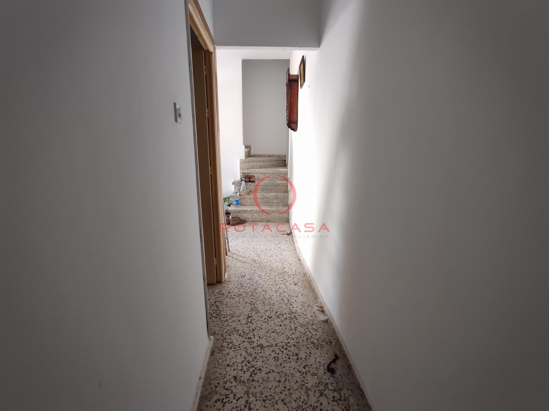 For sale of duplex in Rota