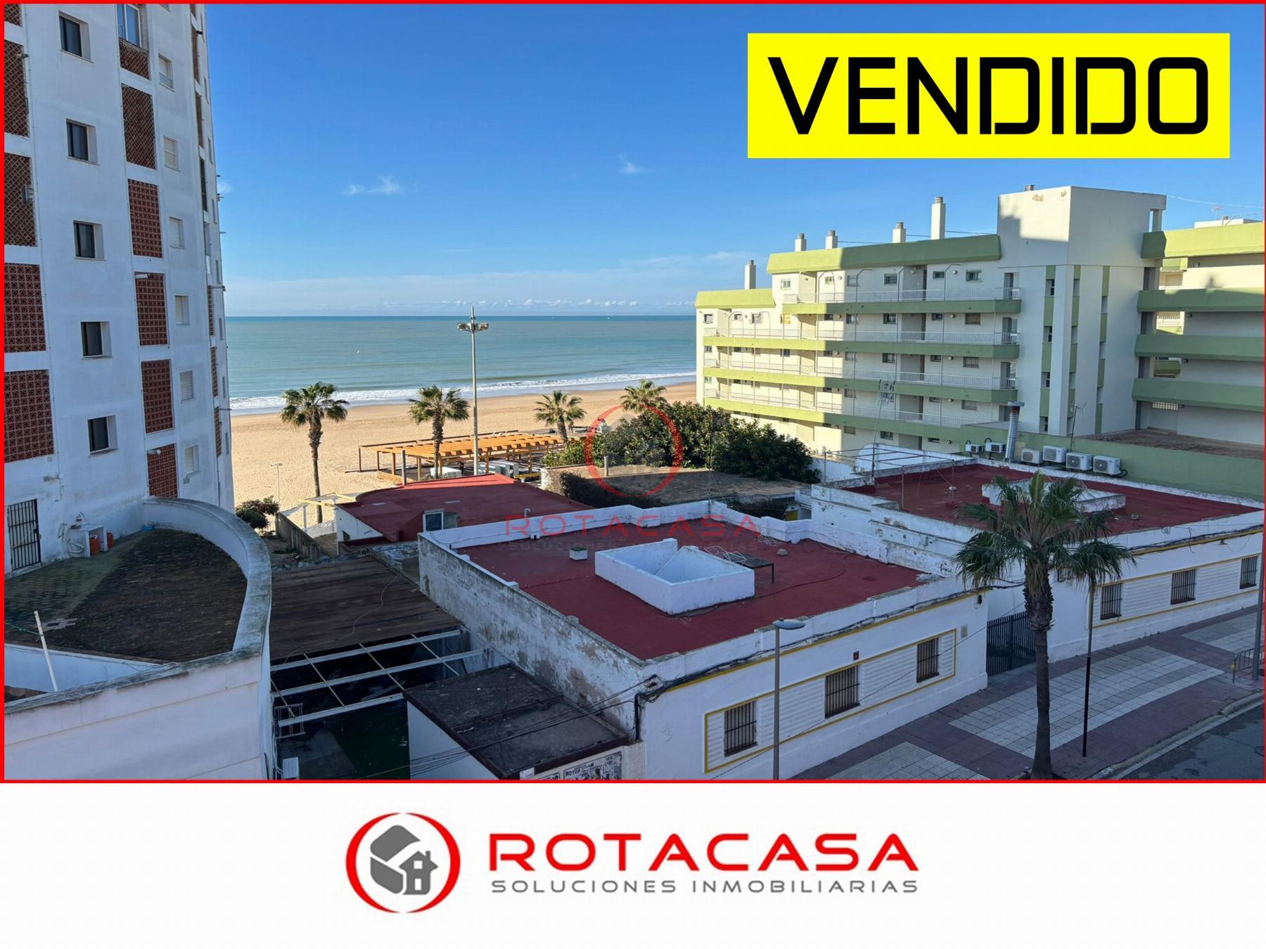 For sale of apartment in Rota