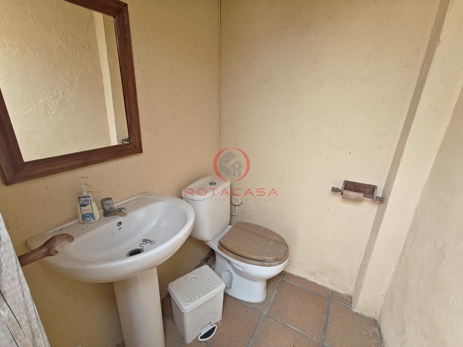 For sale of chalet in Rota