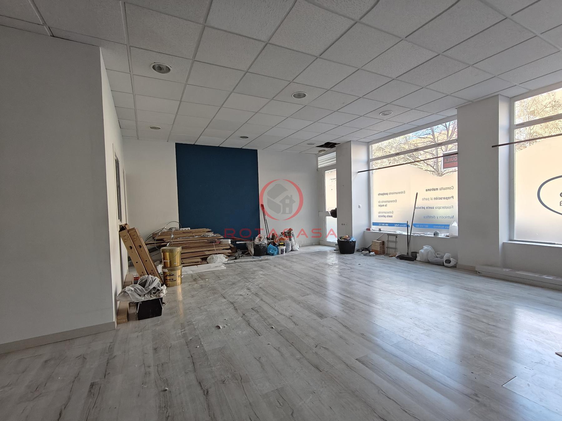 Alquiler de local comercial en Rota