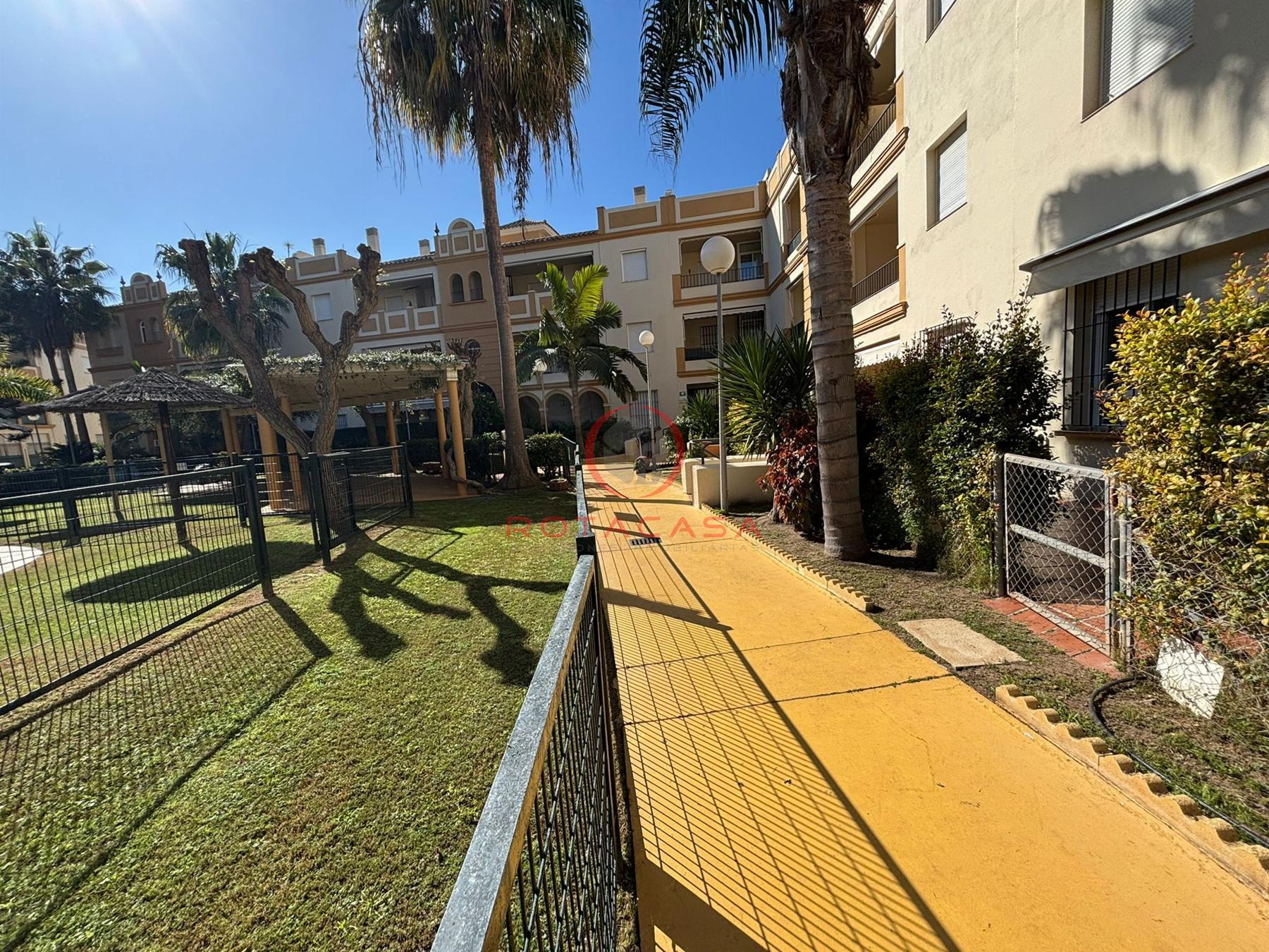 For sale of flat in Rota