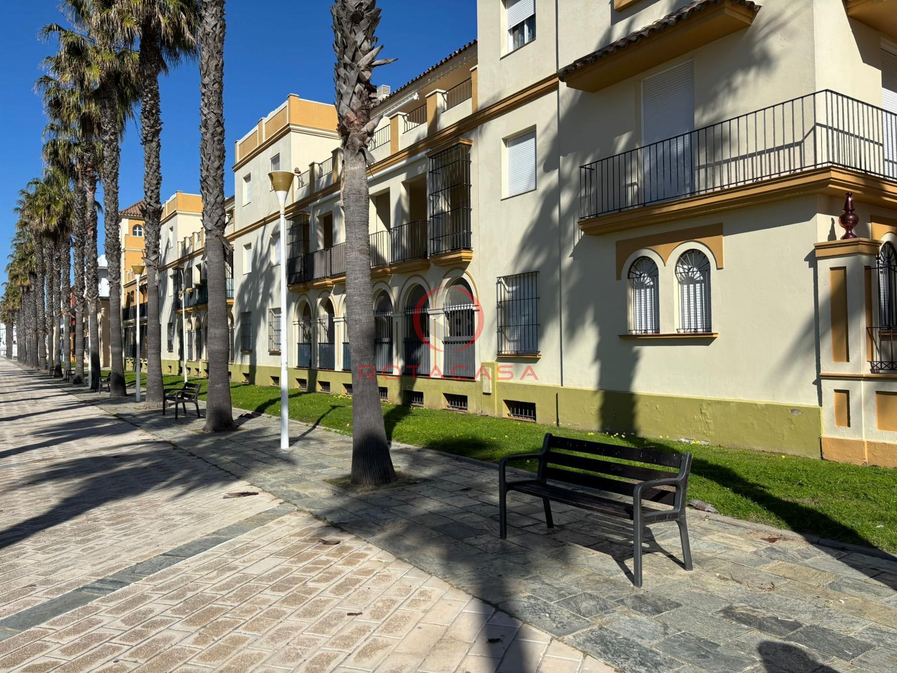 For sale of flat in Rota