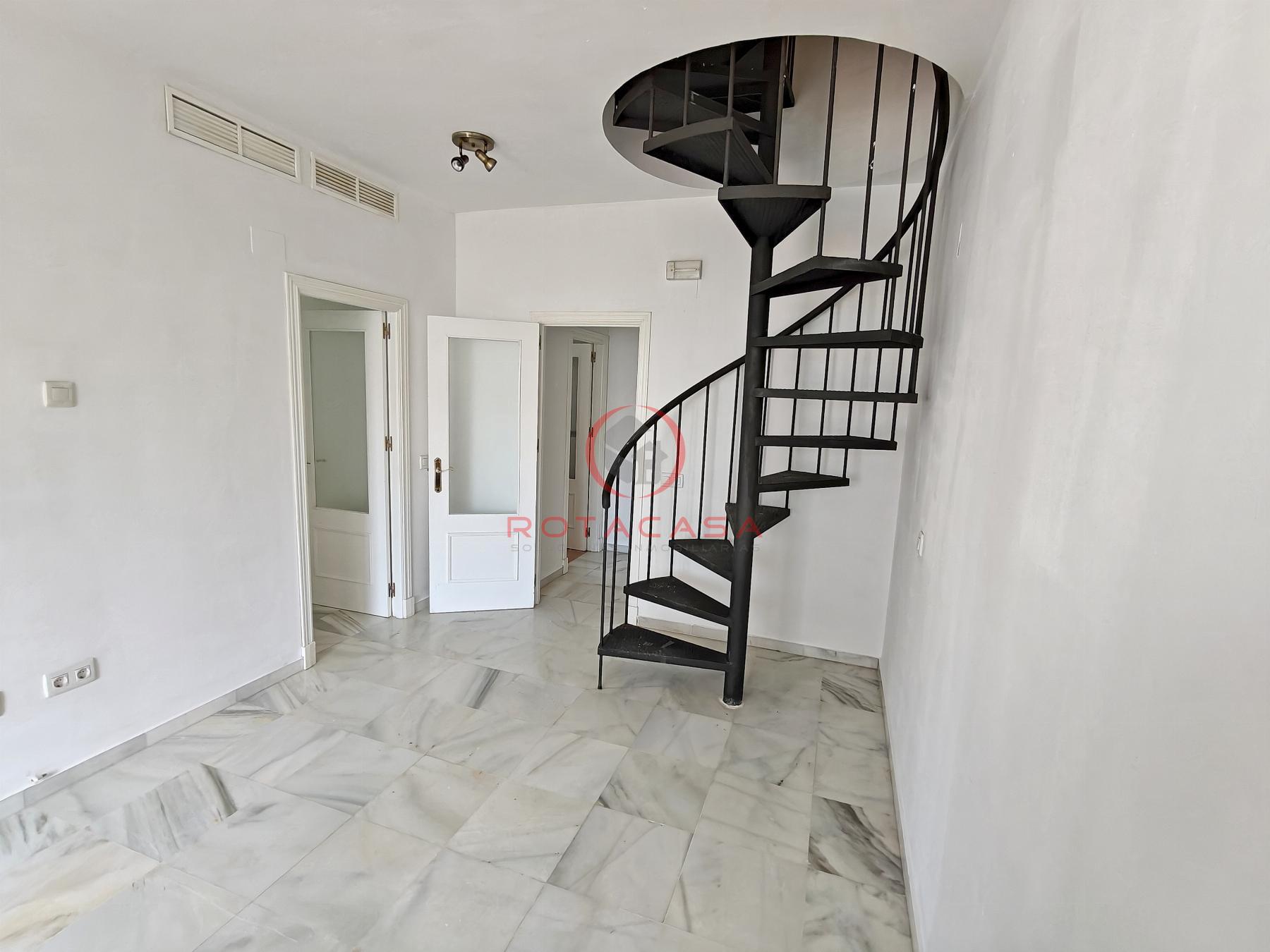 For sale of flat in Rota