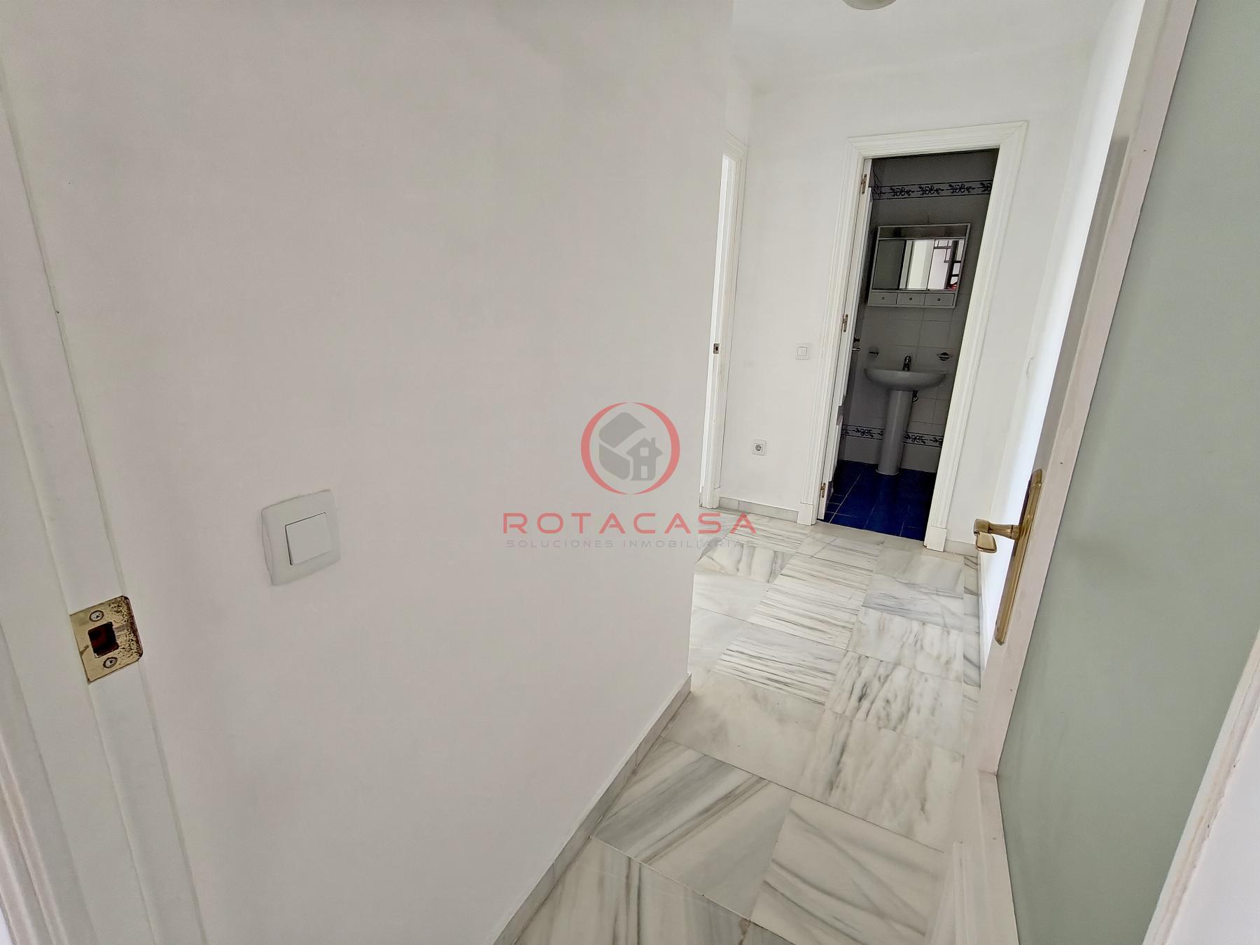 For sale of flat in Rota