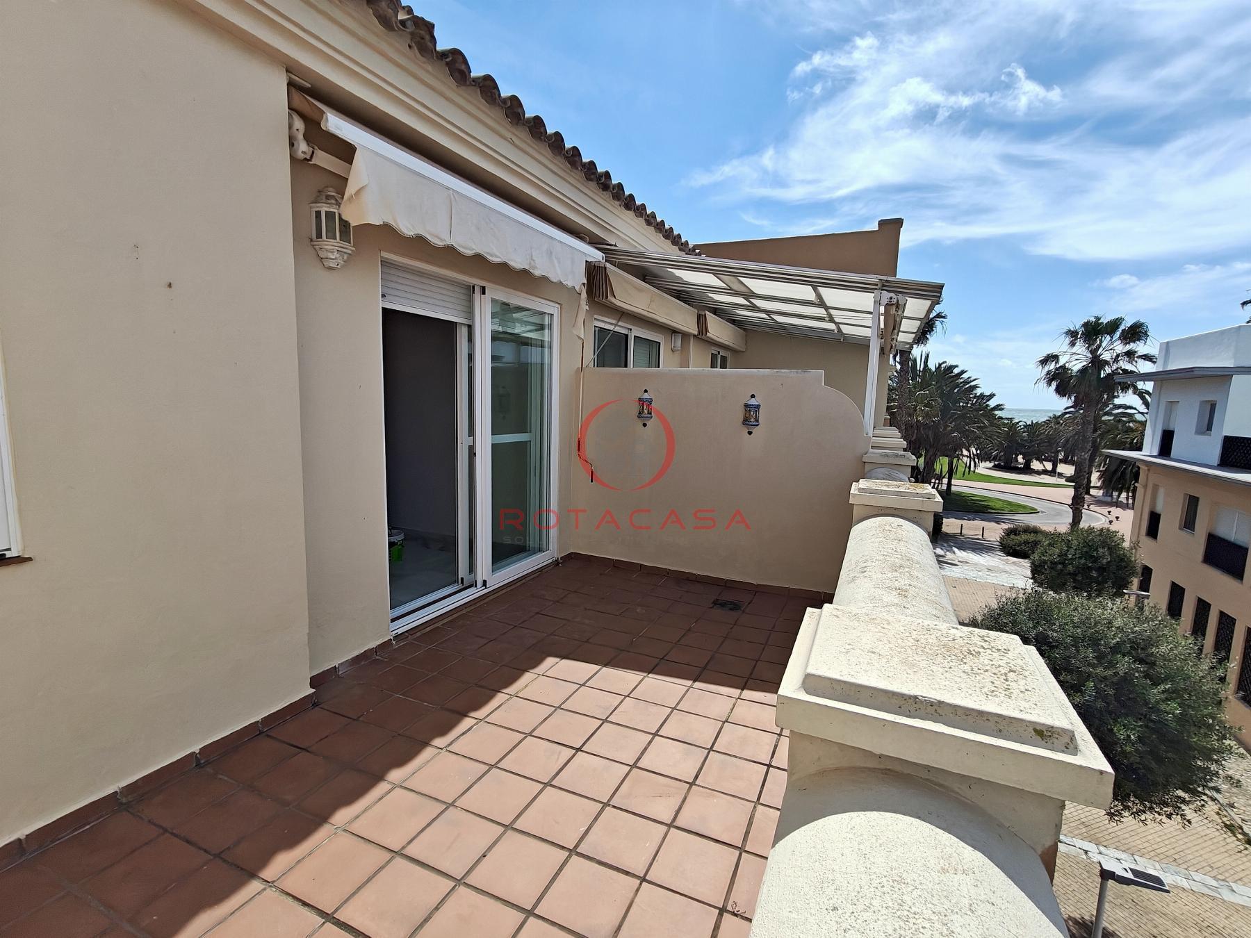 For sale of flat in Rota