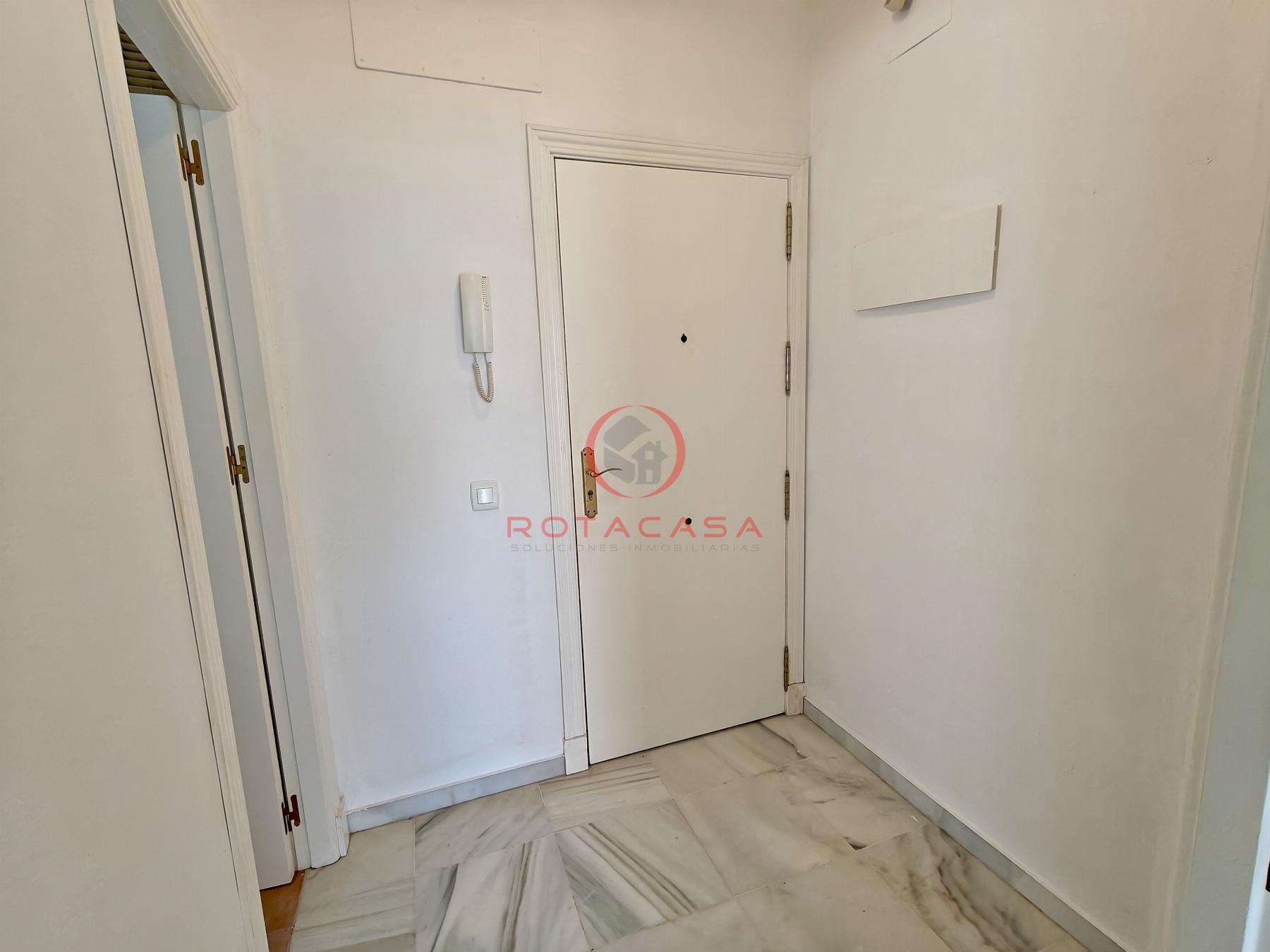 For sale of flat in Rota