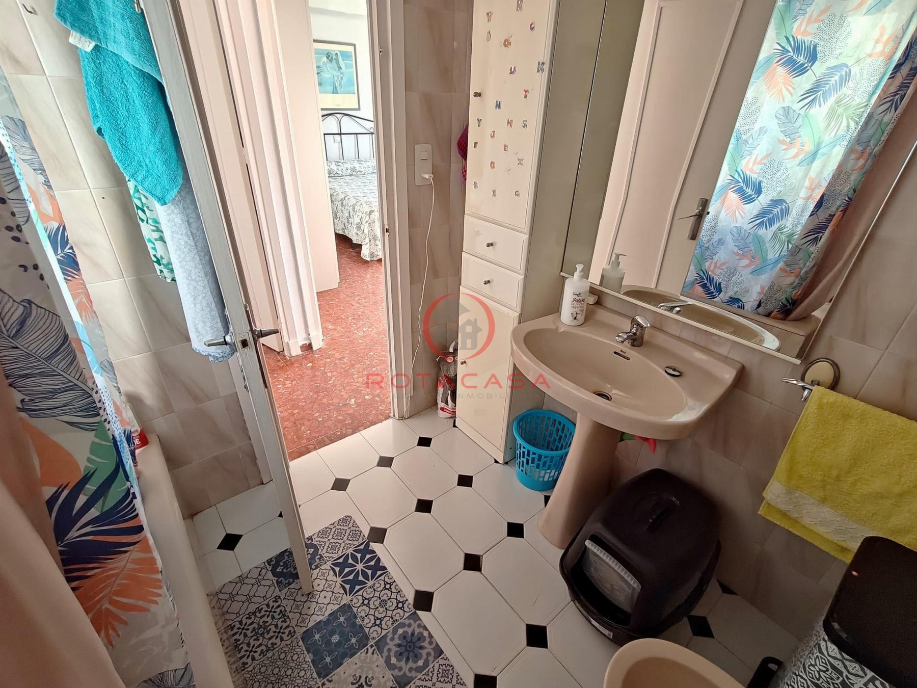 Venta de piso en Rota