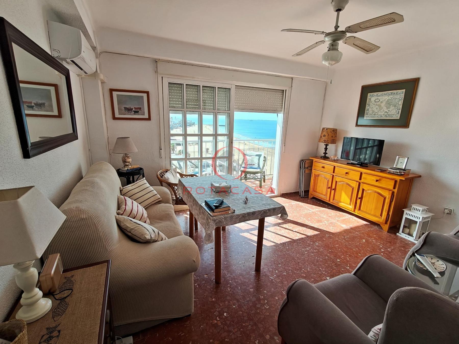 Venta de piso en Rota