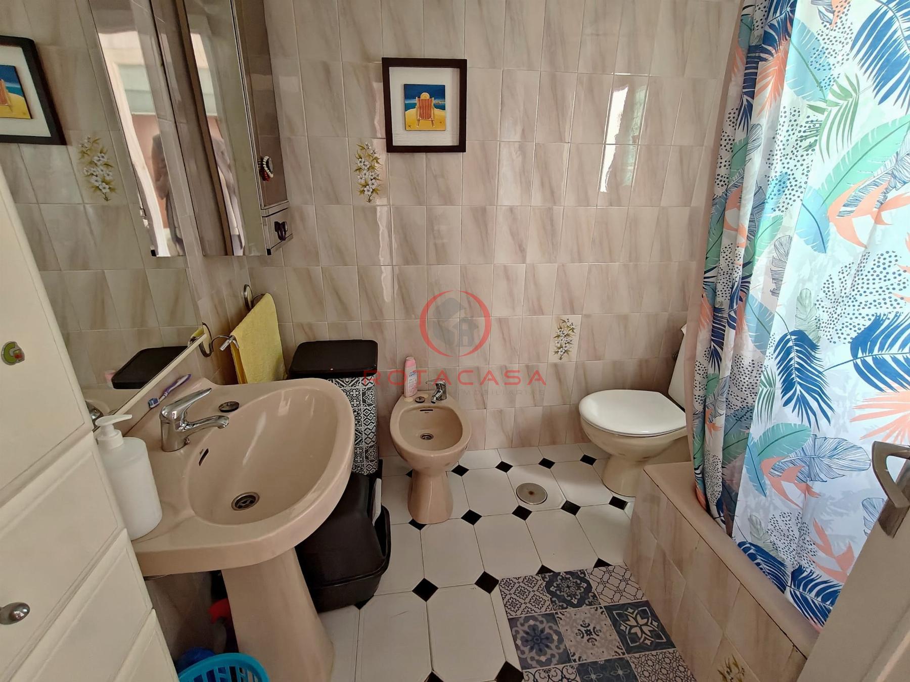 Venta de piso en Rota