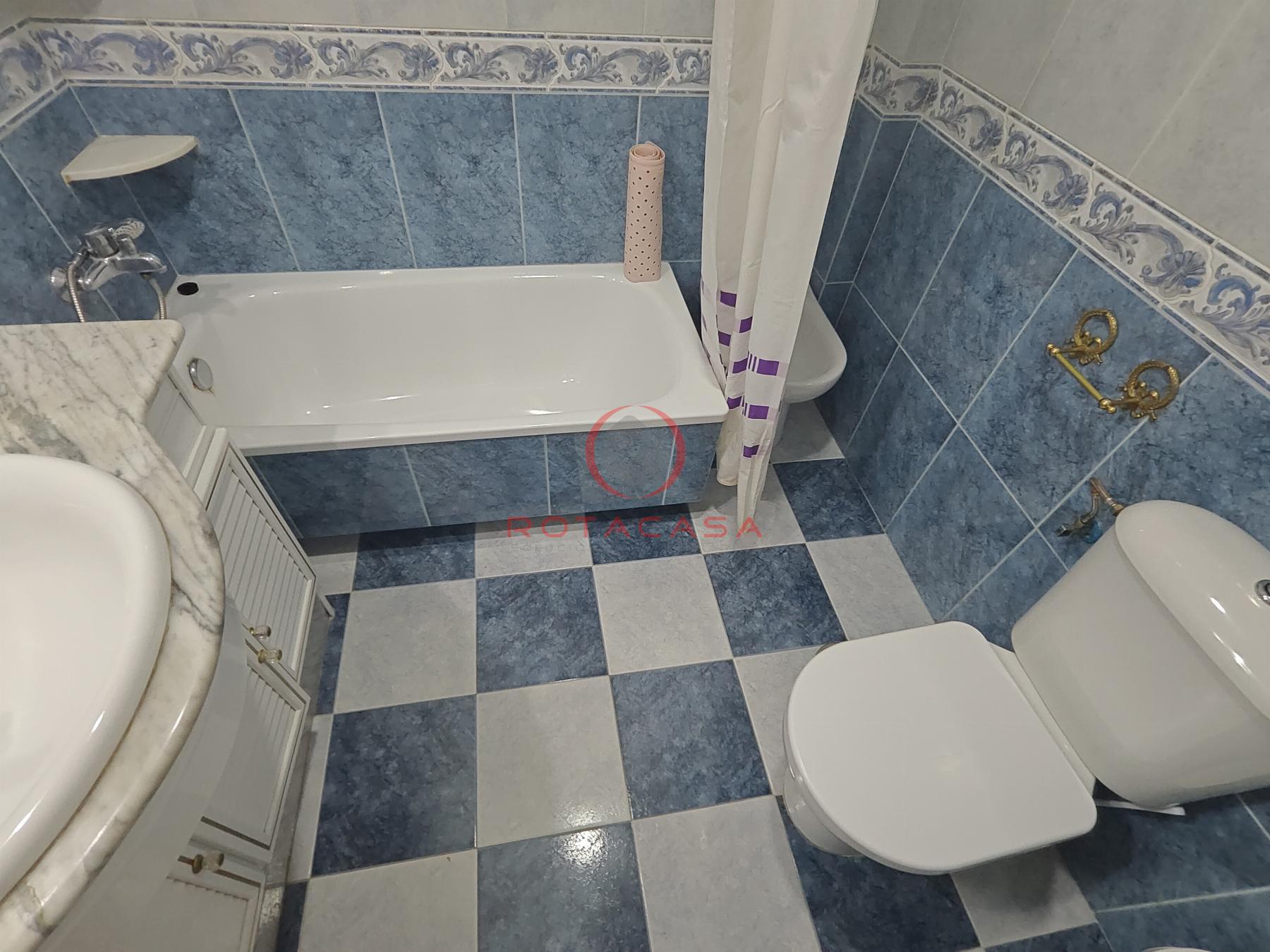 Venta de piso en Rota