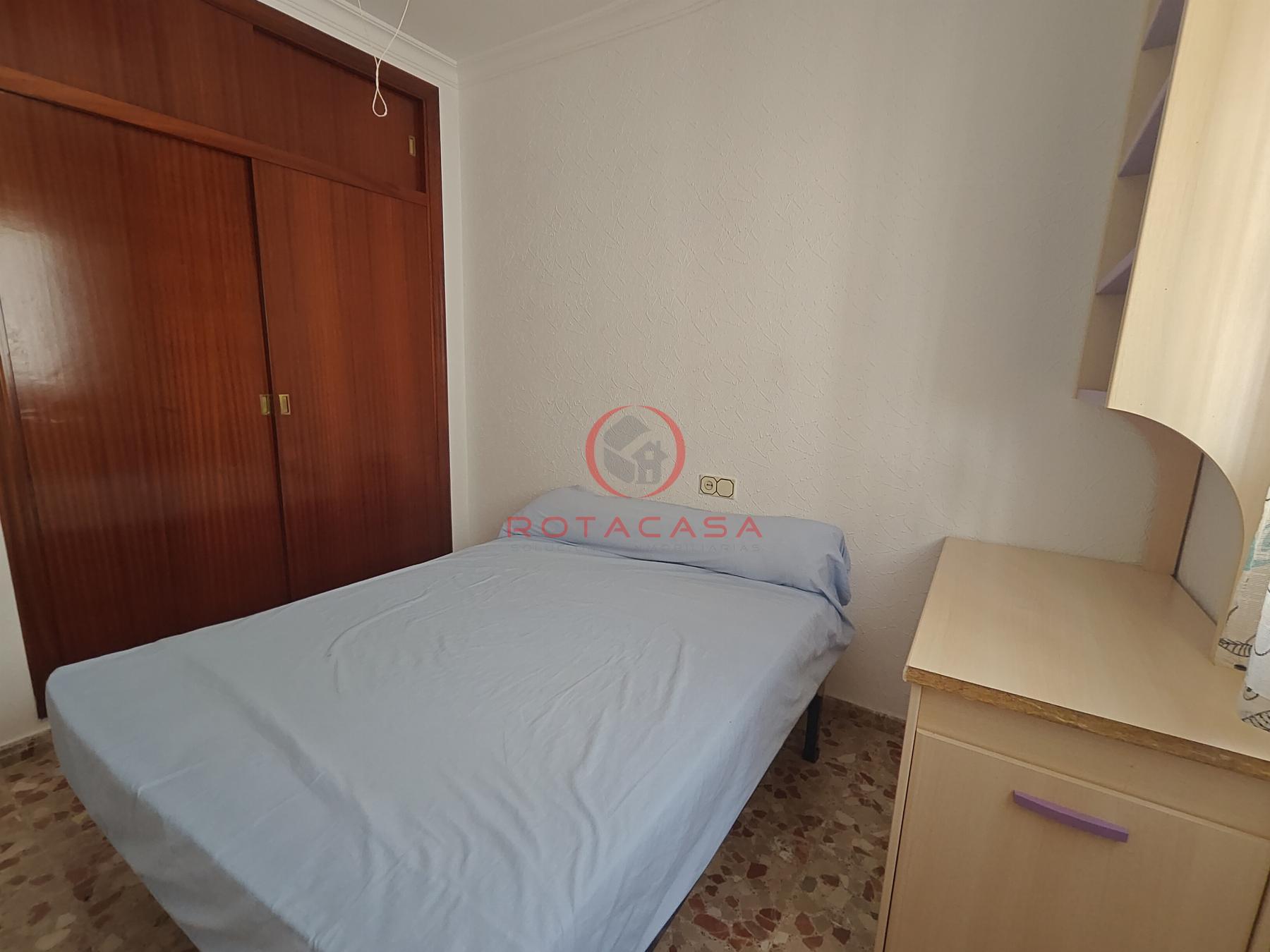 Venta de piso en Rota
