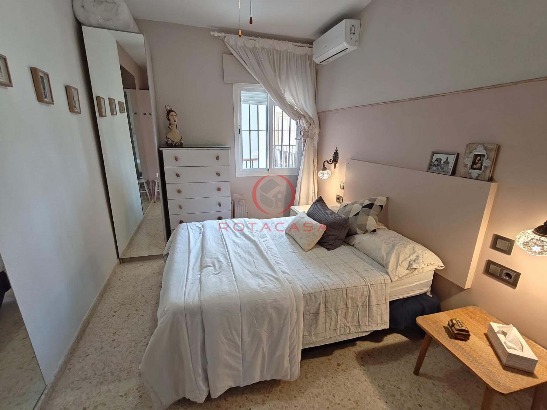 For rent of apartment in Rota