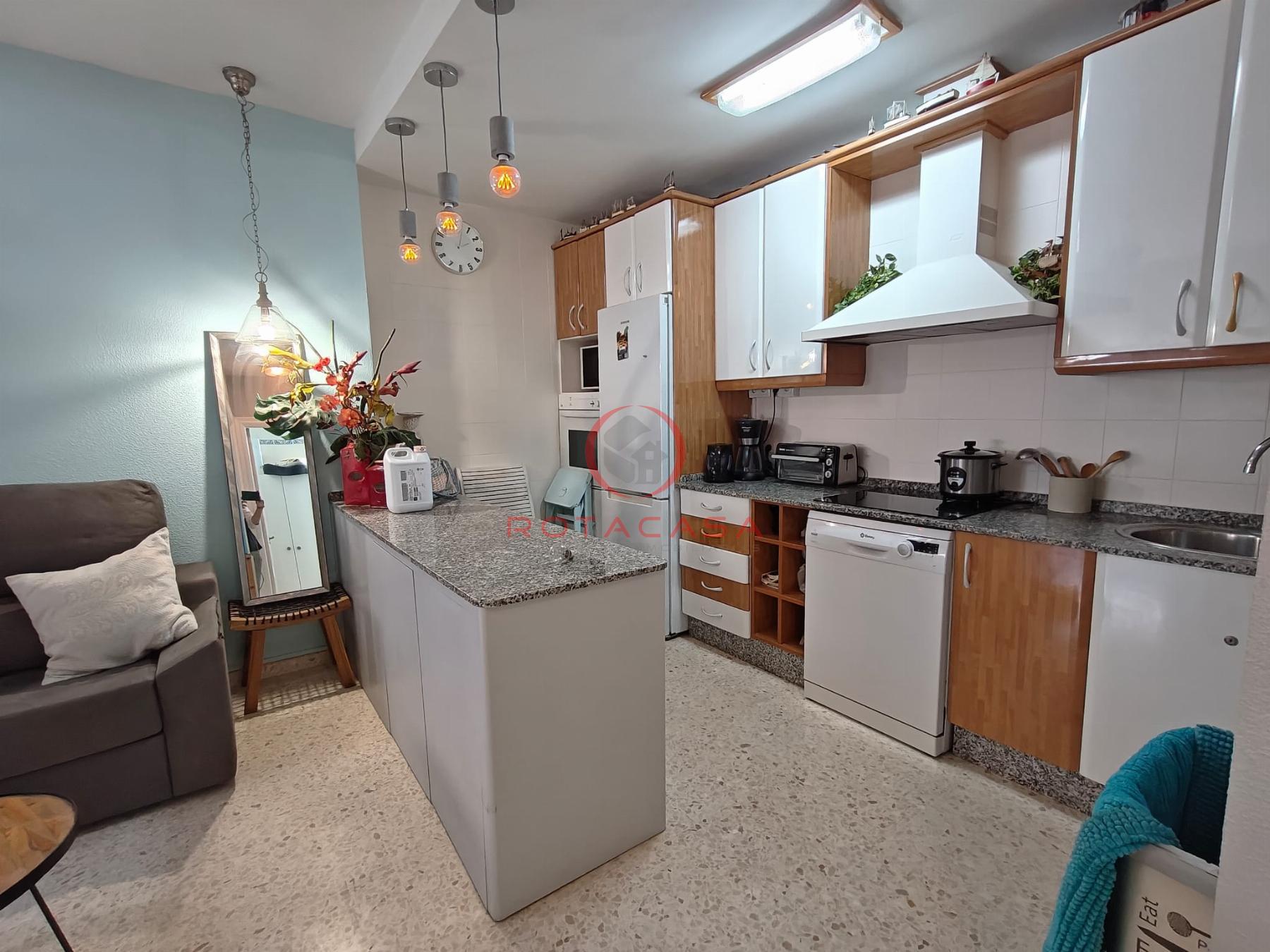 For rent of apartment in Rota