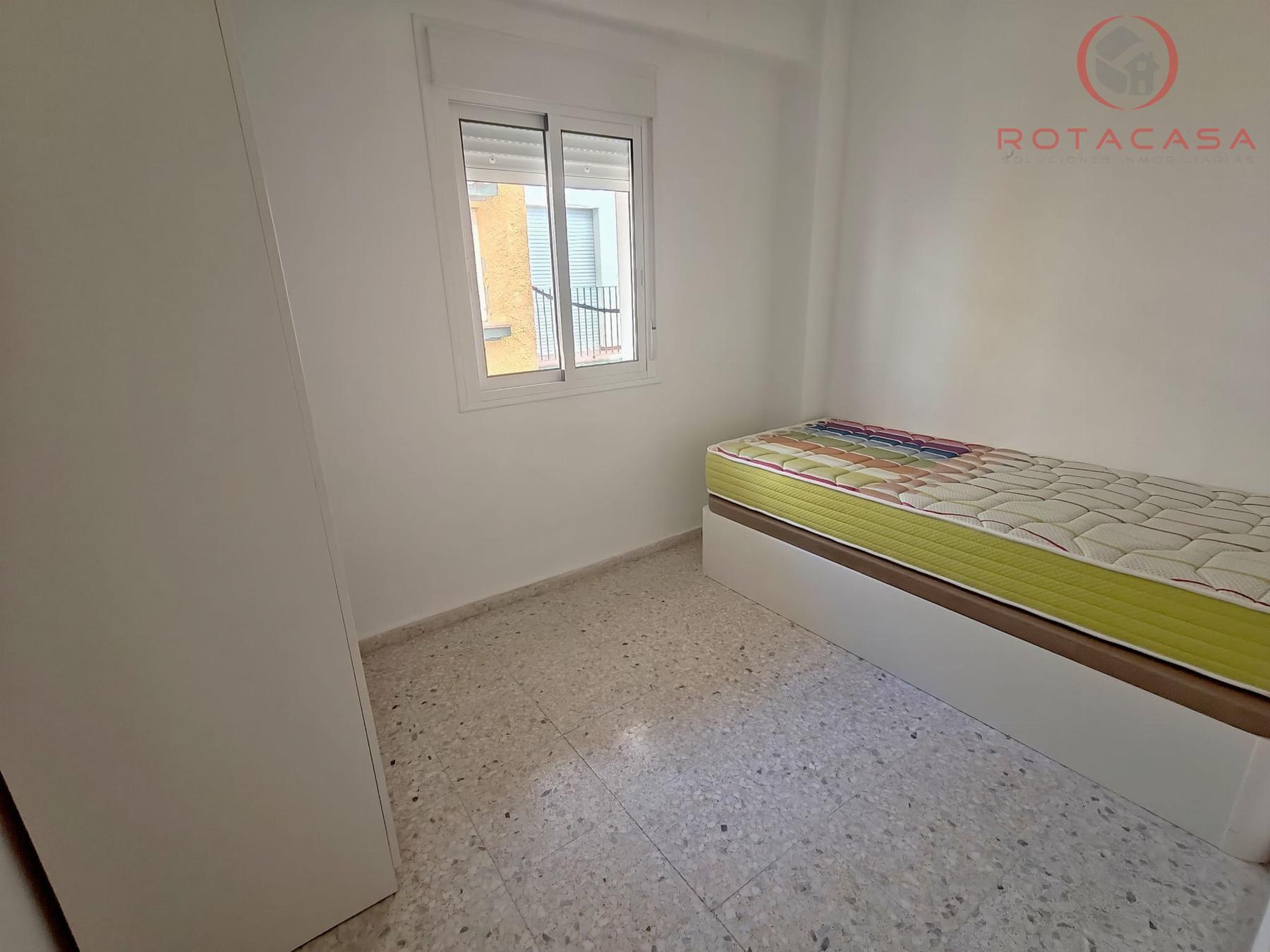 Venta de piso en Rota