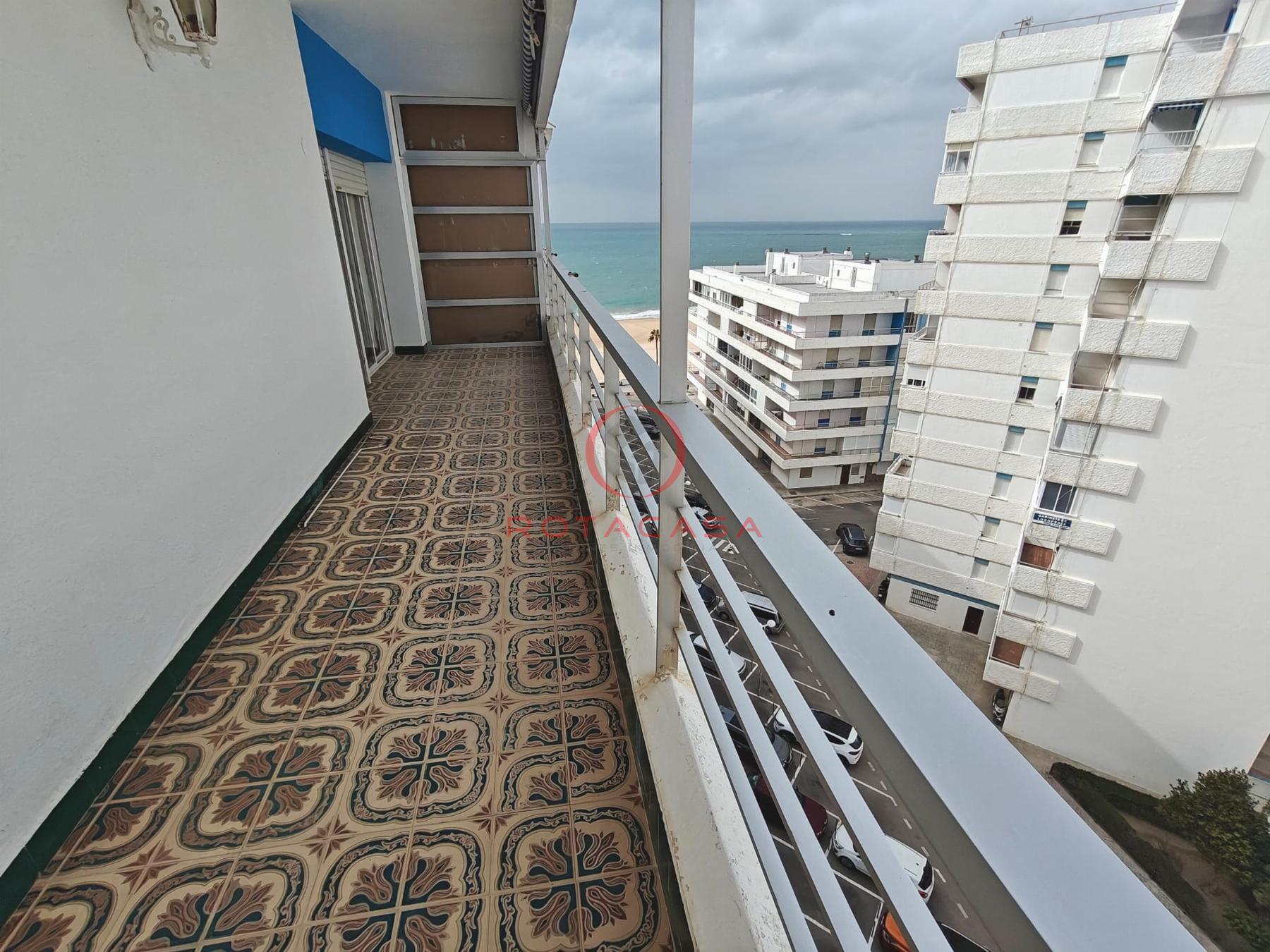 Venta de piso en Rota
