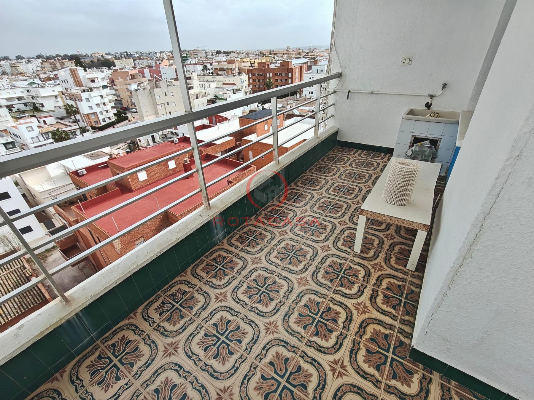 Venta de piso en Rota