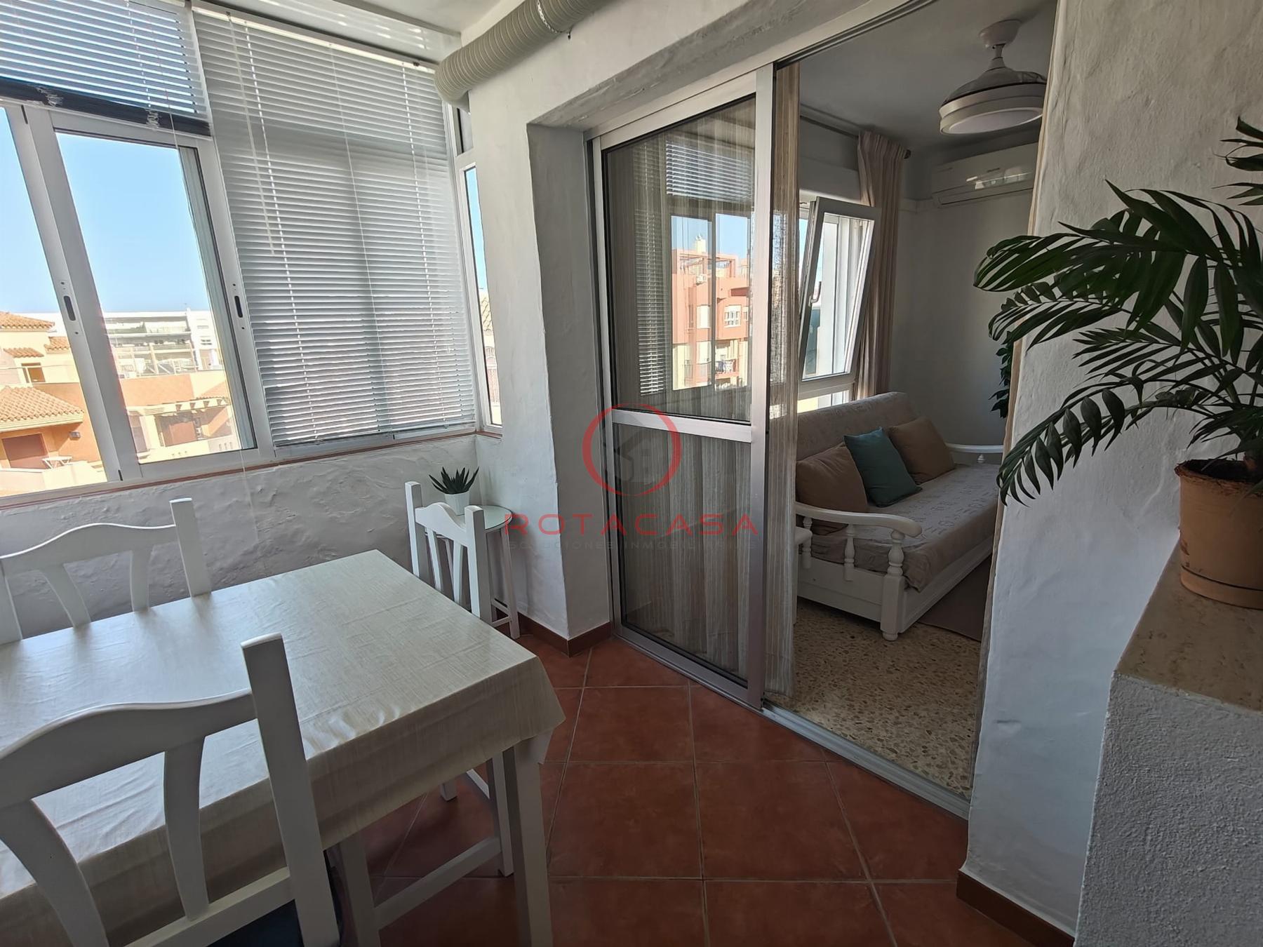 Venta de piso en Rota