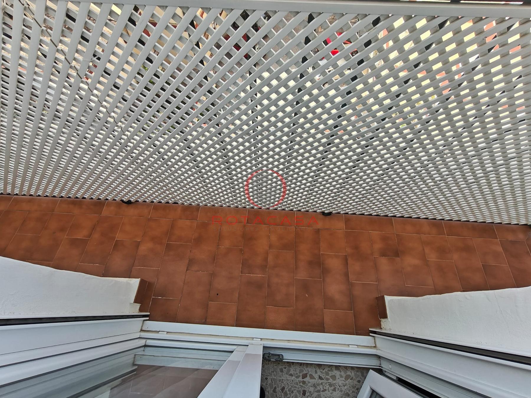 Venta de piso en Rota