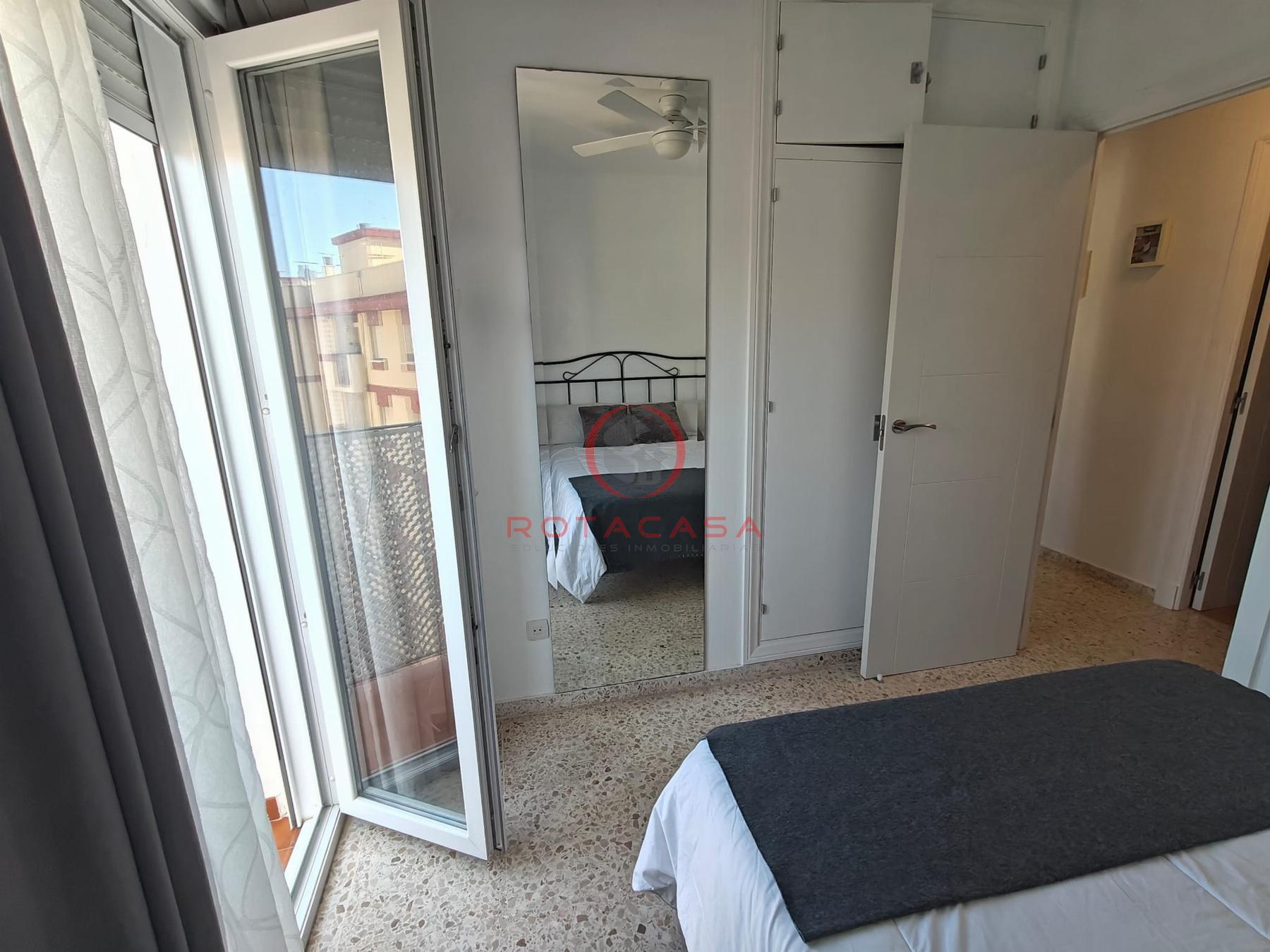 Venta de piso en Rota