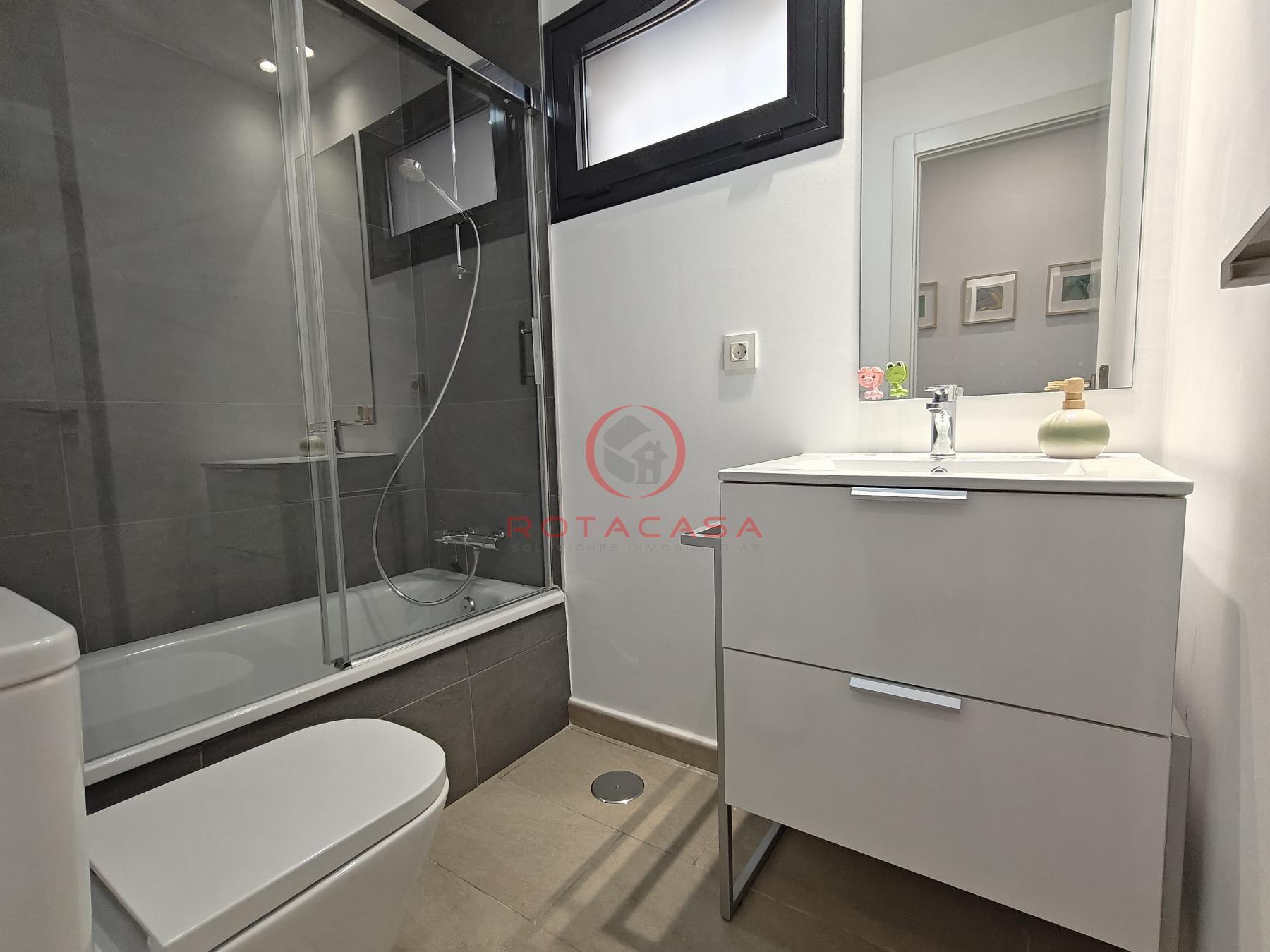 Venta de piso en Rota