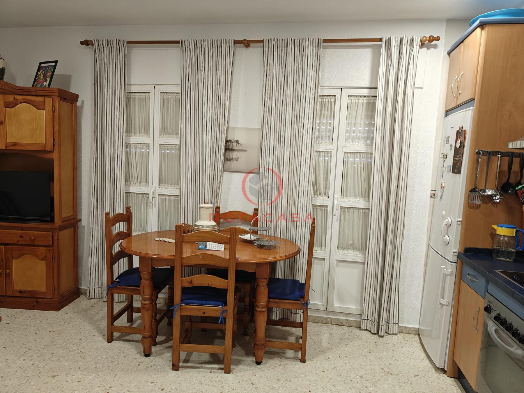 Venta de piso en Rota