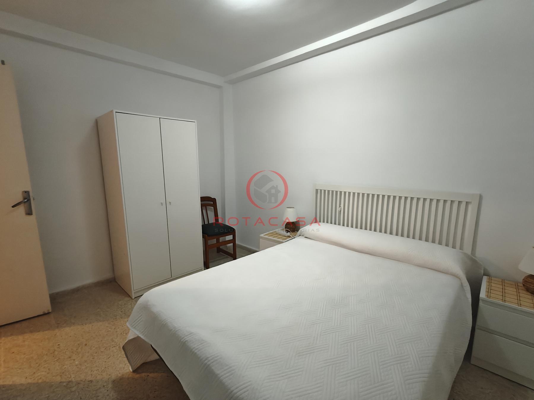 Venta de piso en Rota