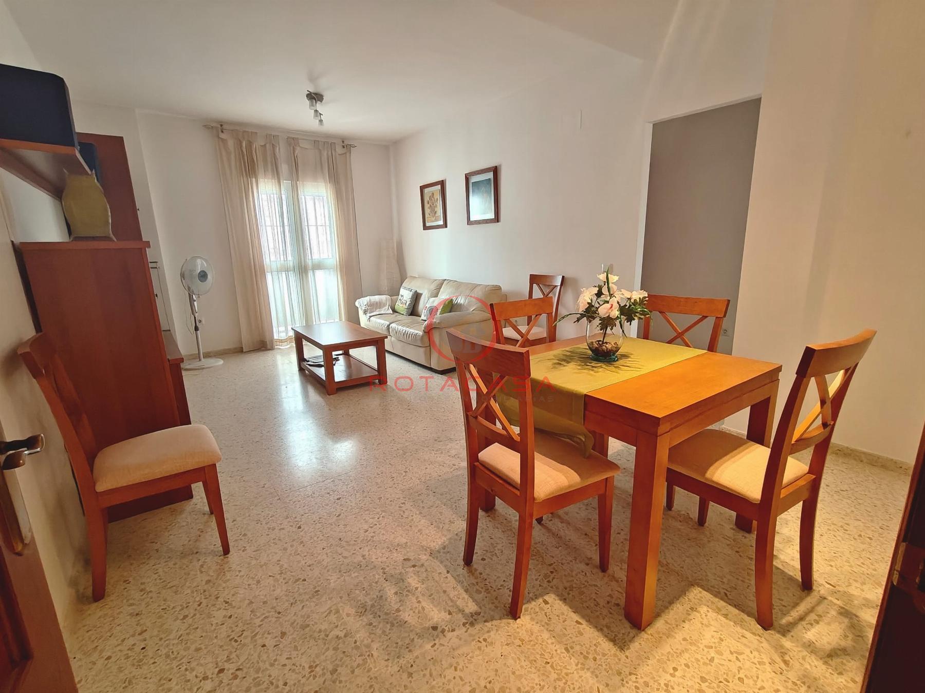 Venta de piso en Rota