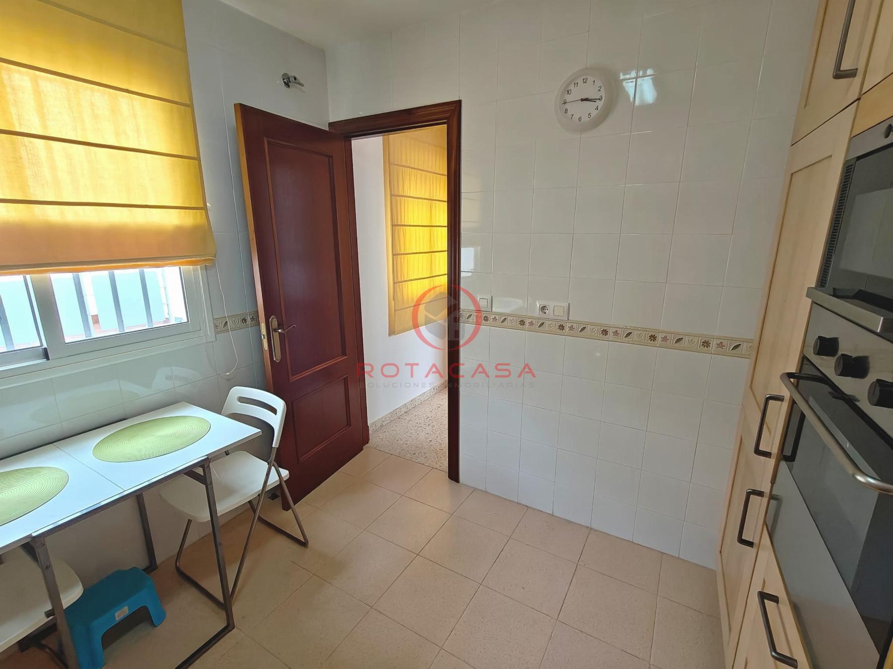 Venta de piso en Rota