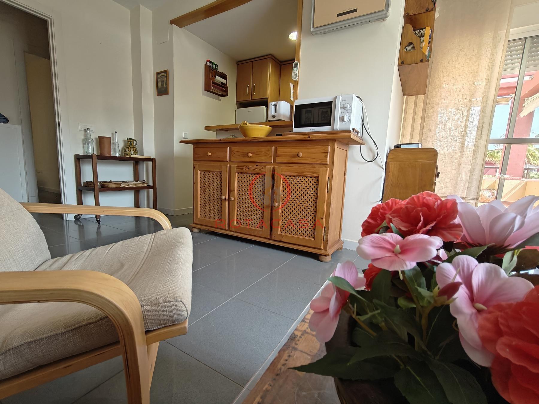 Venta de piso en Rota