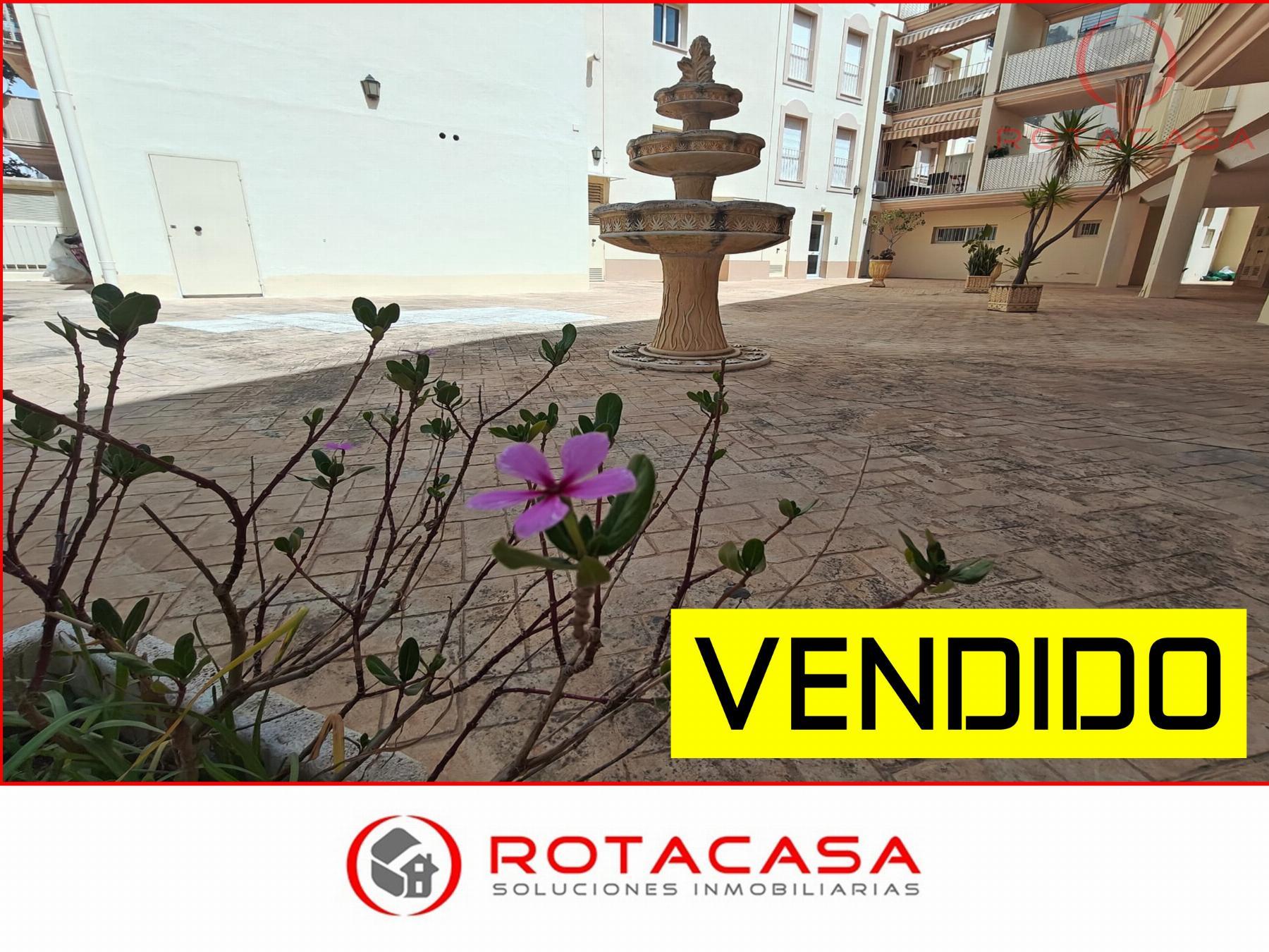 Venta de piso en Rota