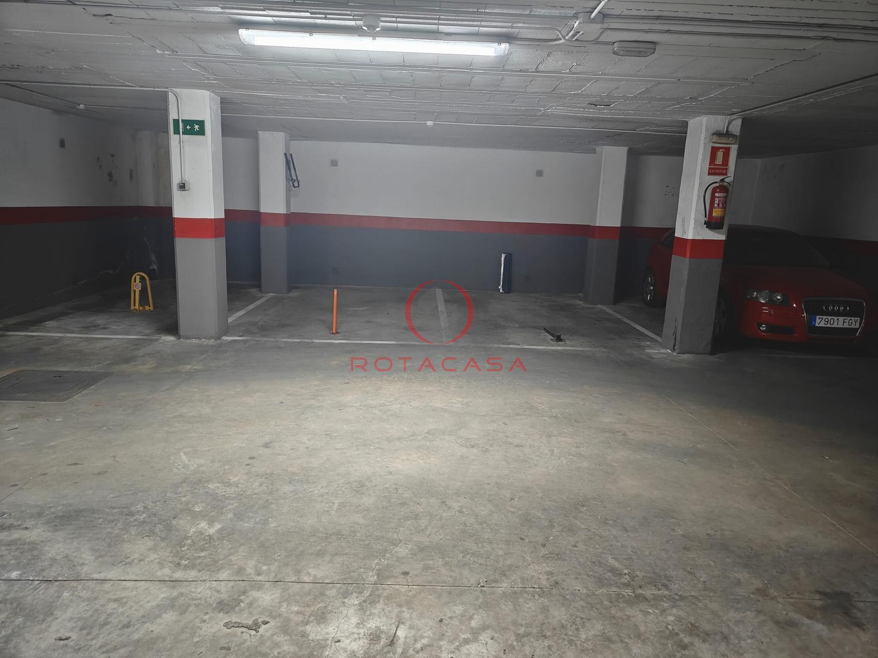 Venta de garaje en Rota