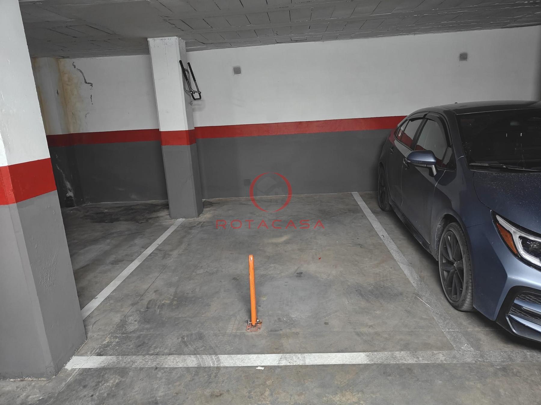 Venta de garaje en Rota