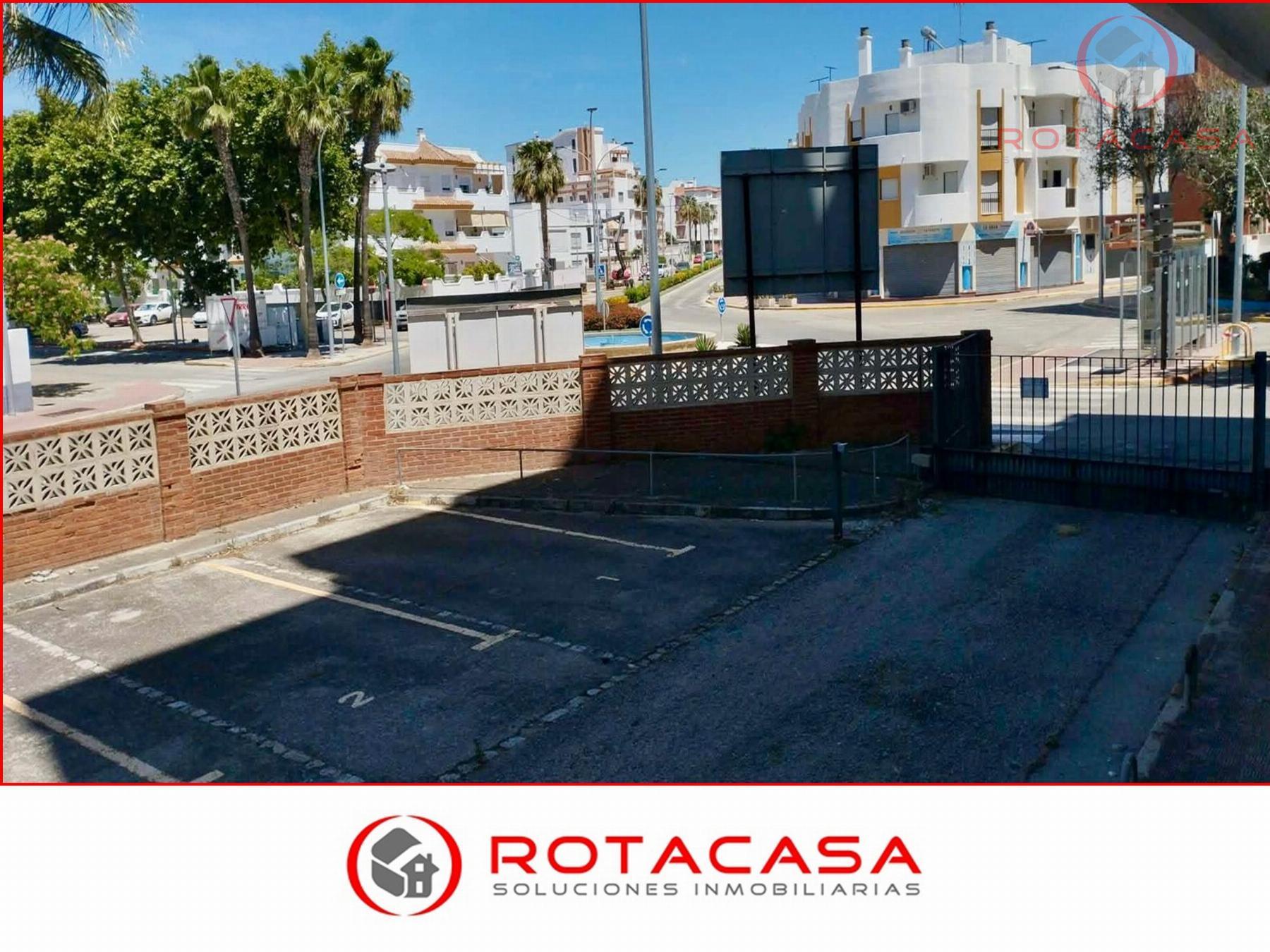 Venta de garaje en Rota