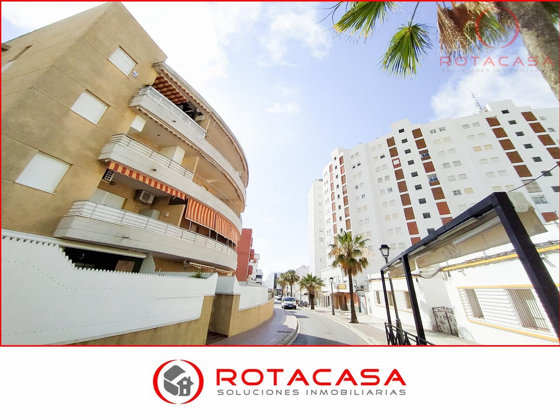 Venta de garaje en Rota