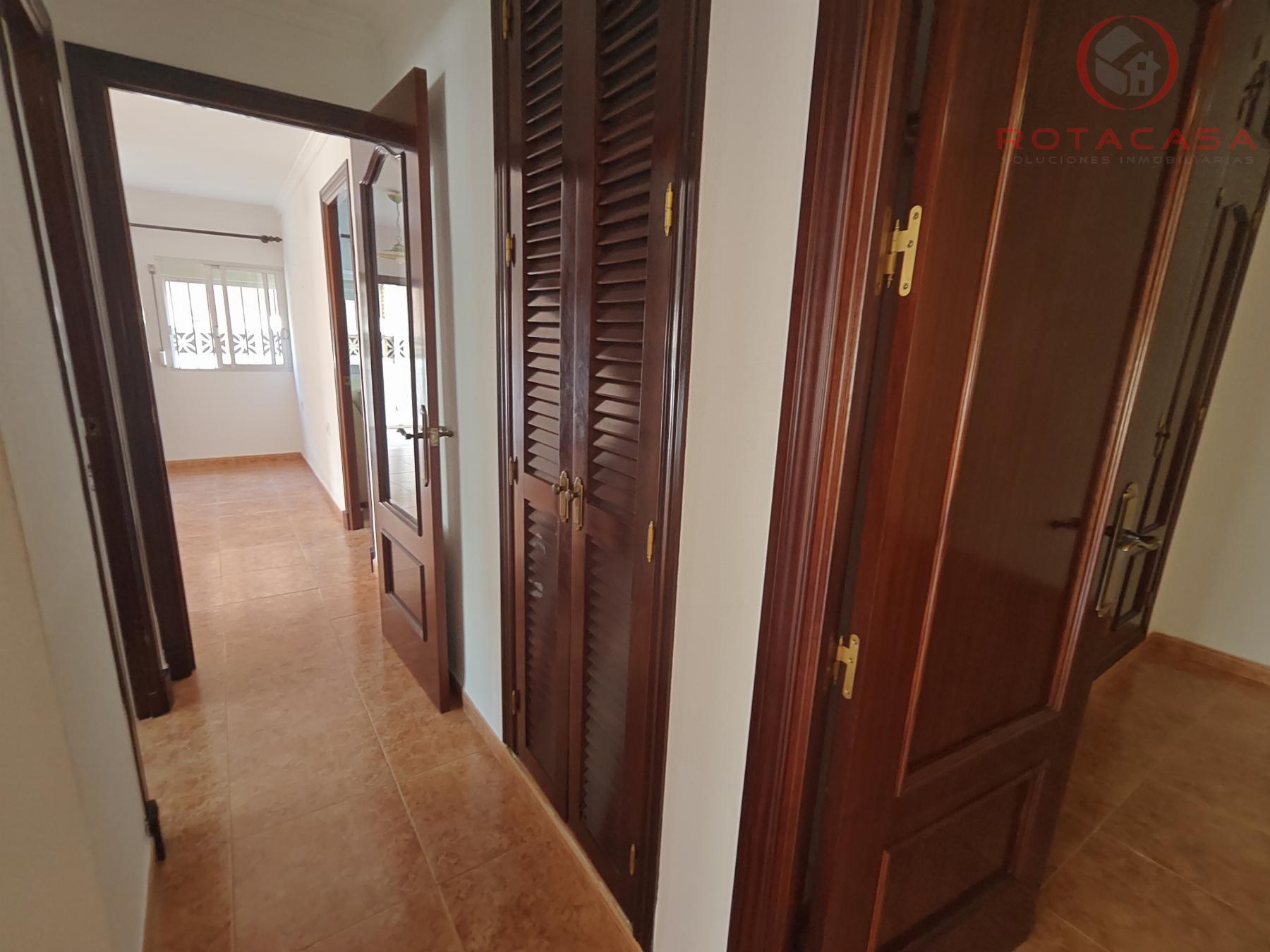 Venta de piso en Rota