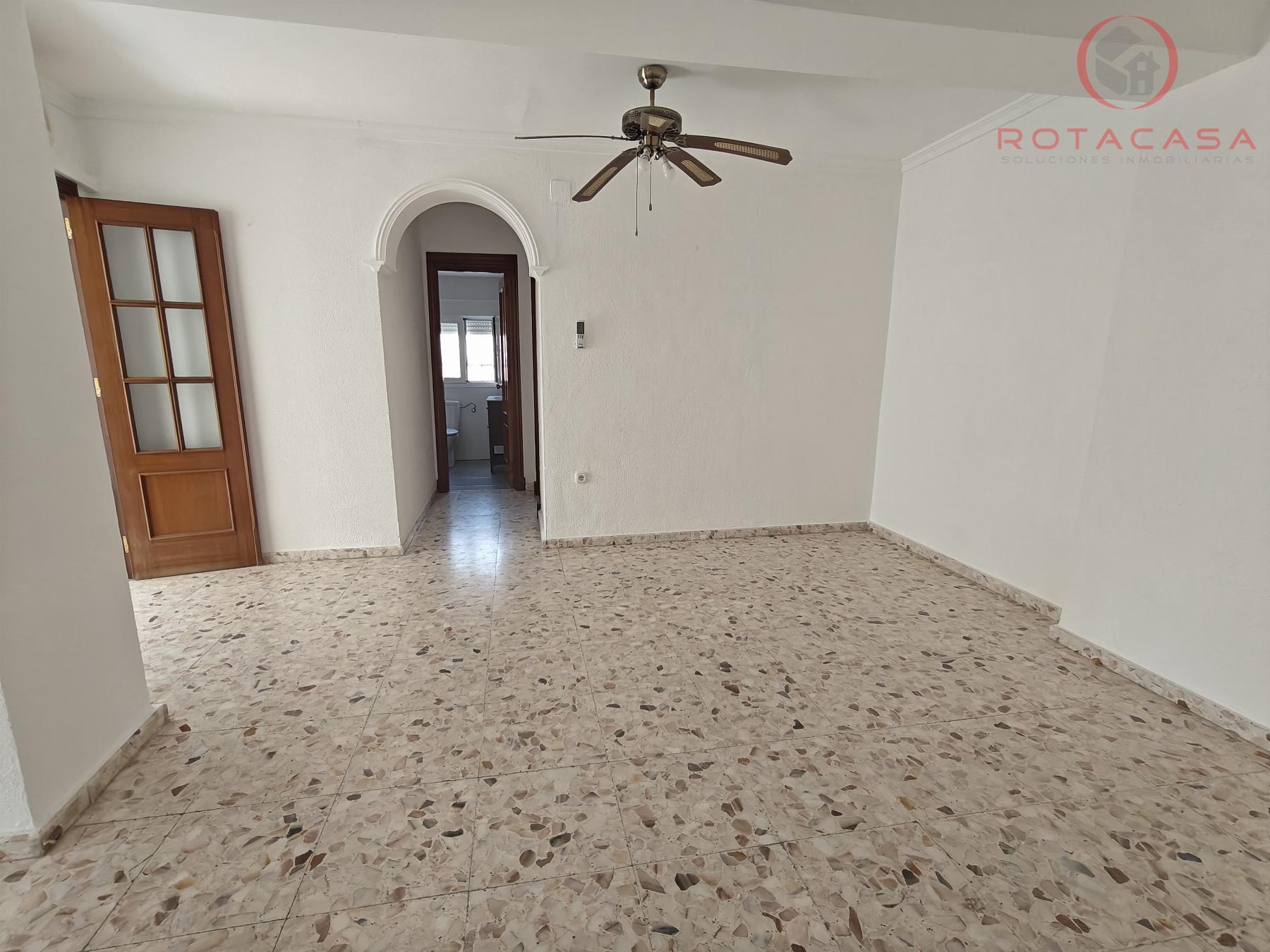 Venta de piso en Rota