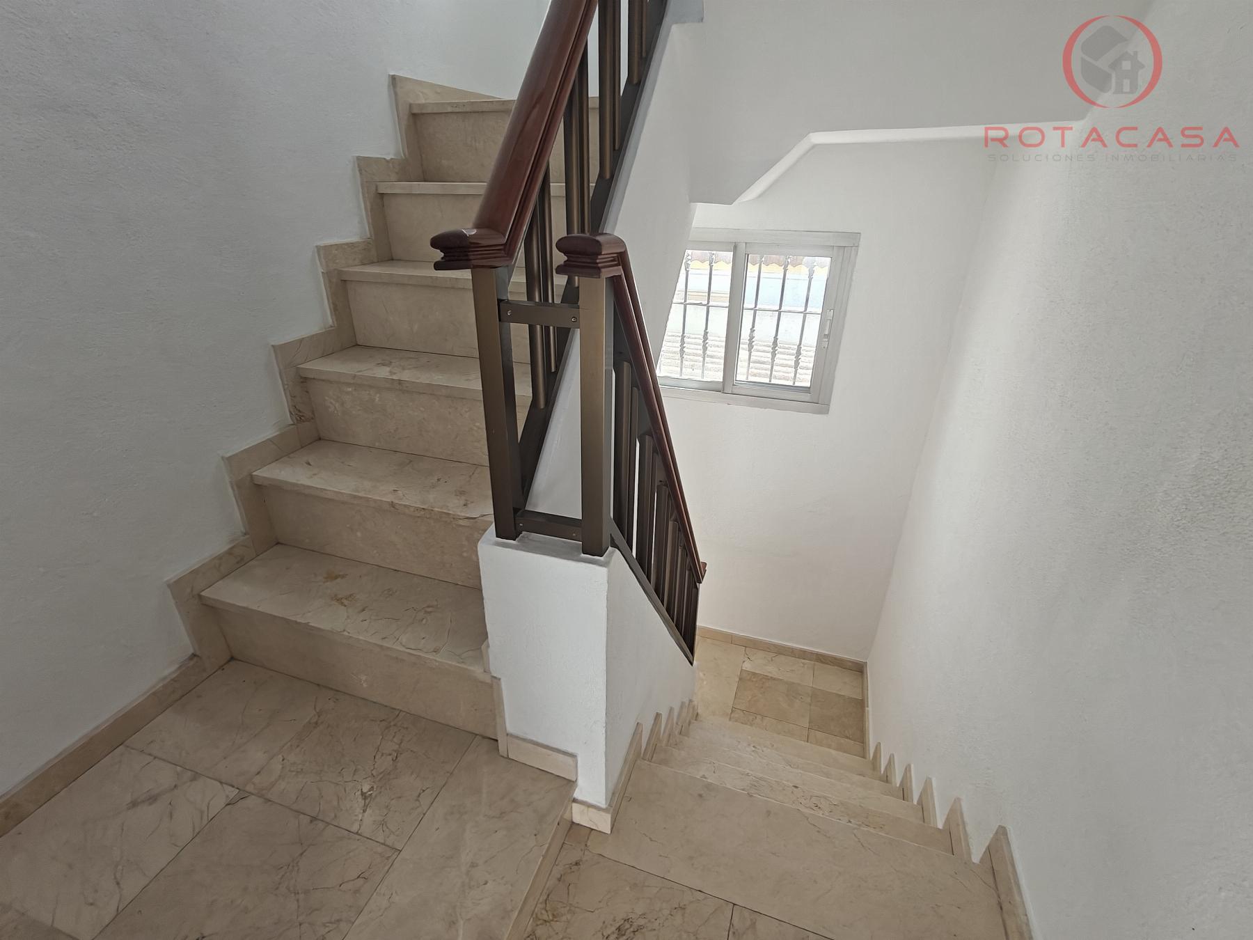 Venta de piso en Rota