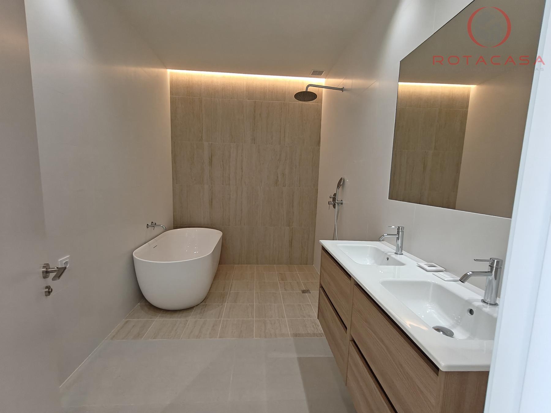 Venta de piso en Rota