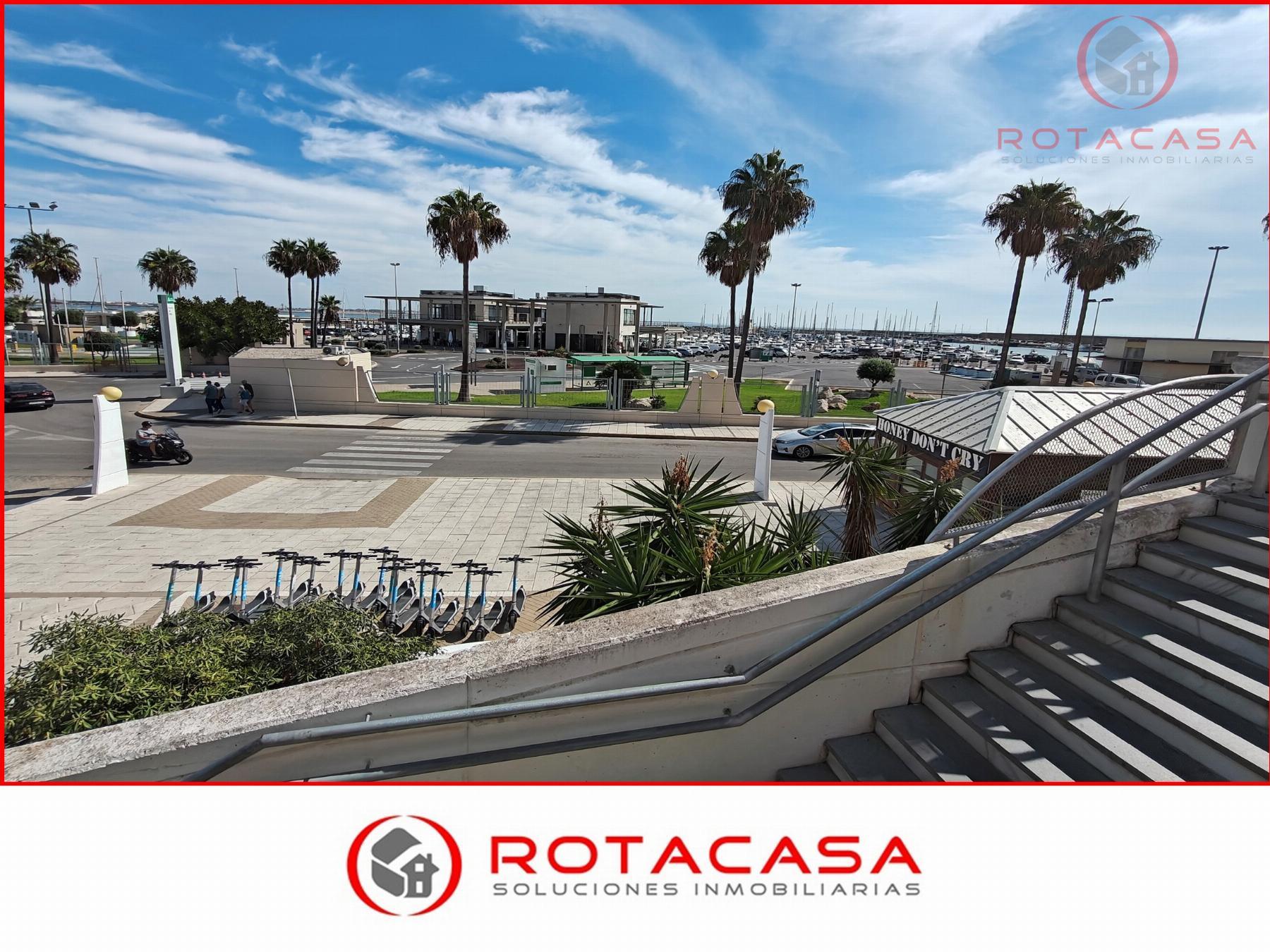 Venta de piso en Rota