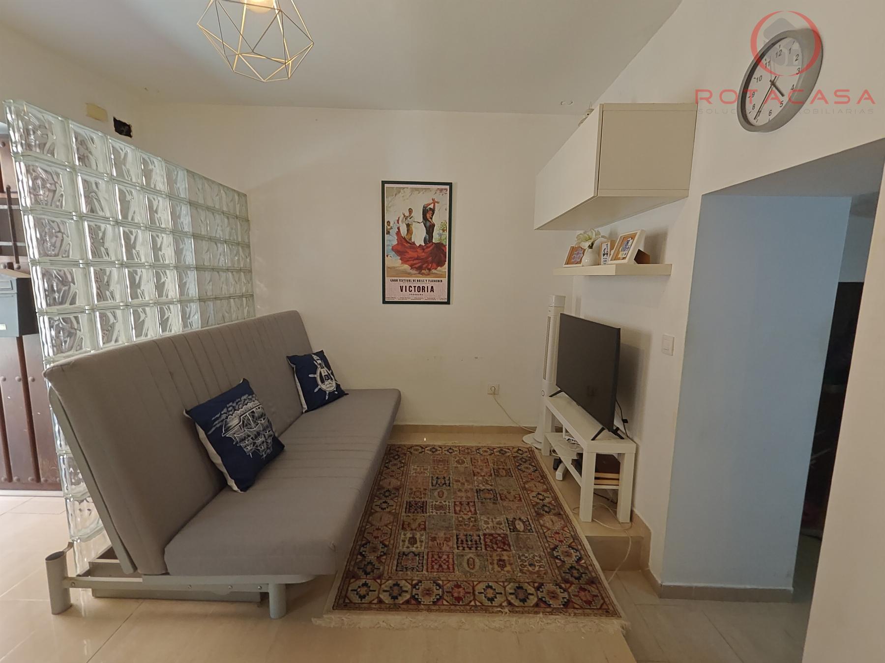 Venta de estudio en Rota