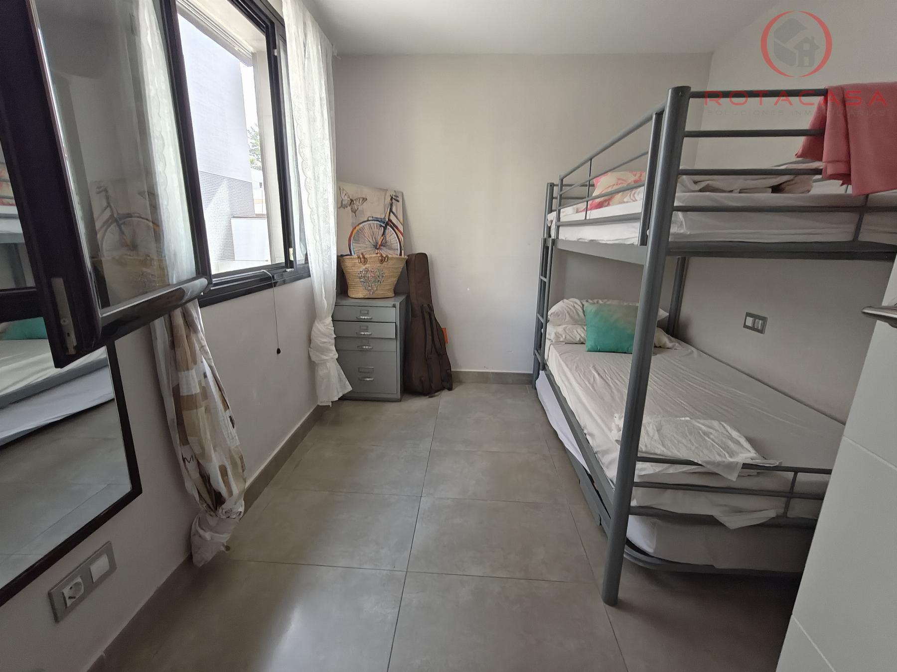 Venta de piso en Rota
