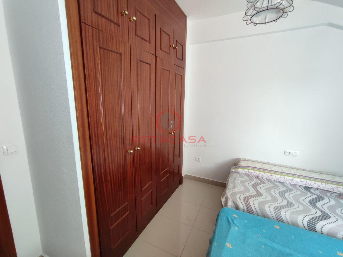 For sale of duplex in Rota