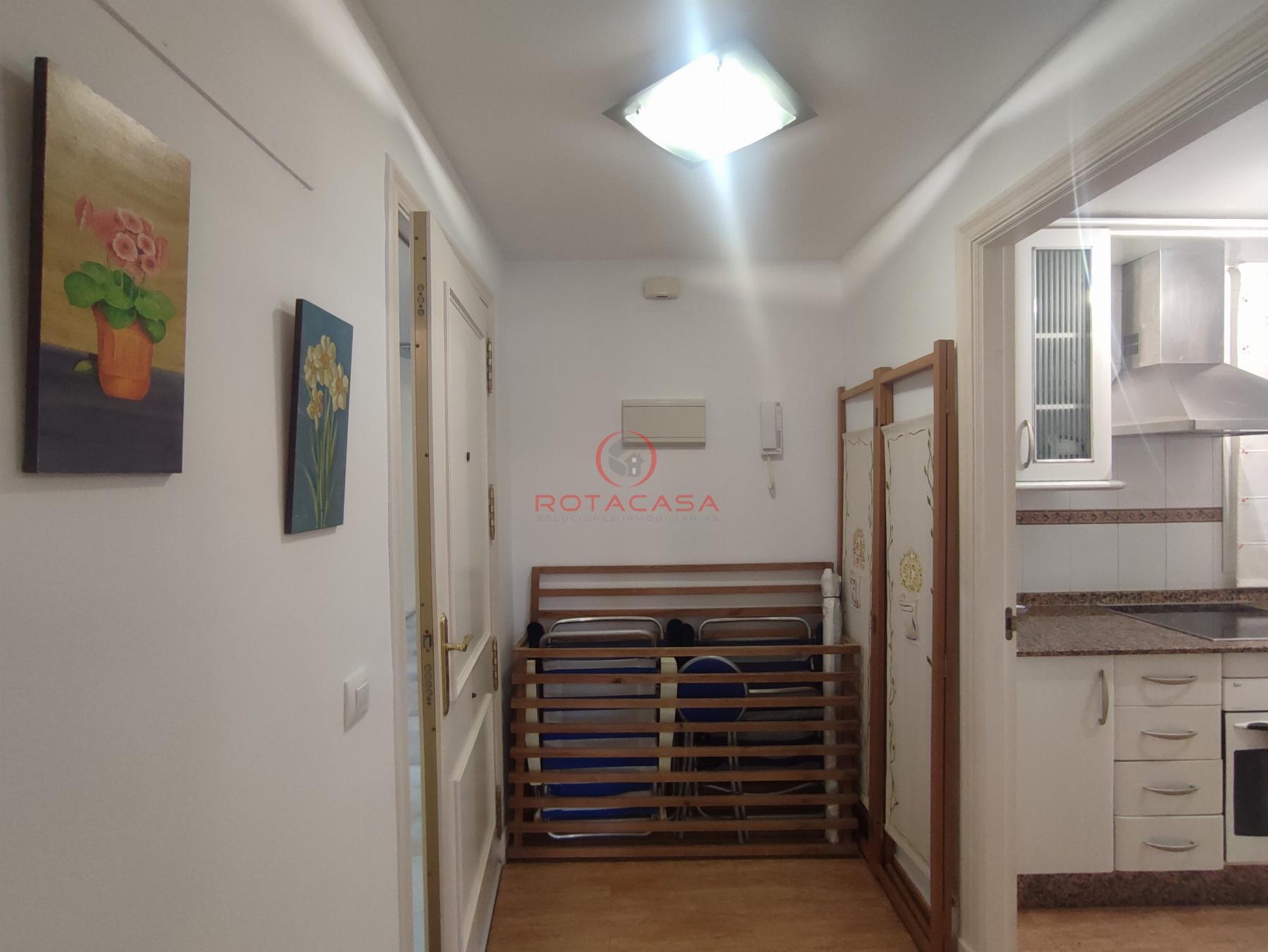 For rent of flat in Rota