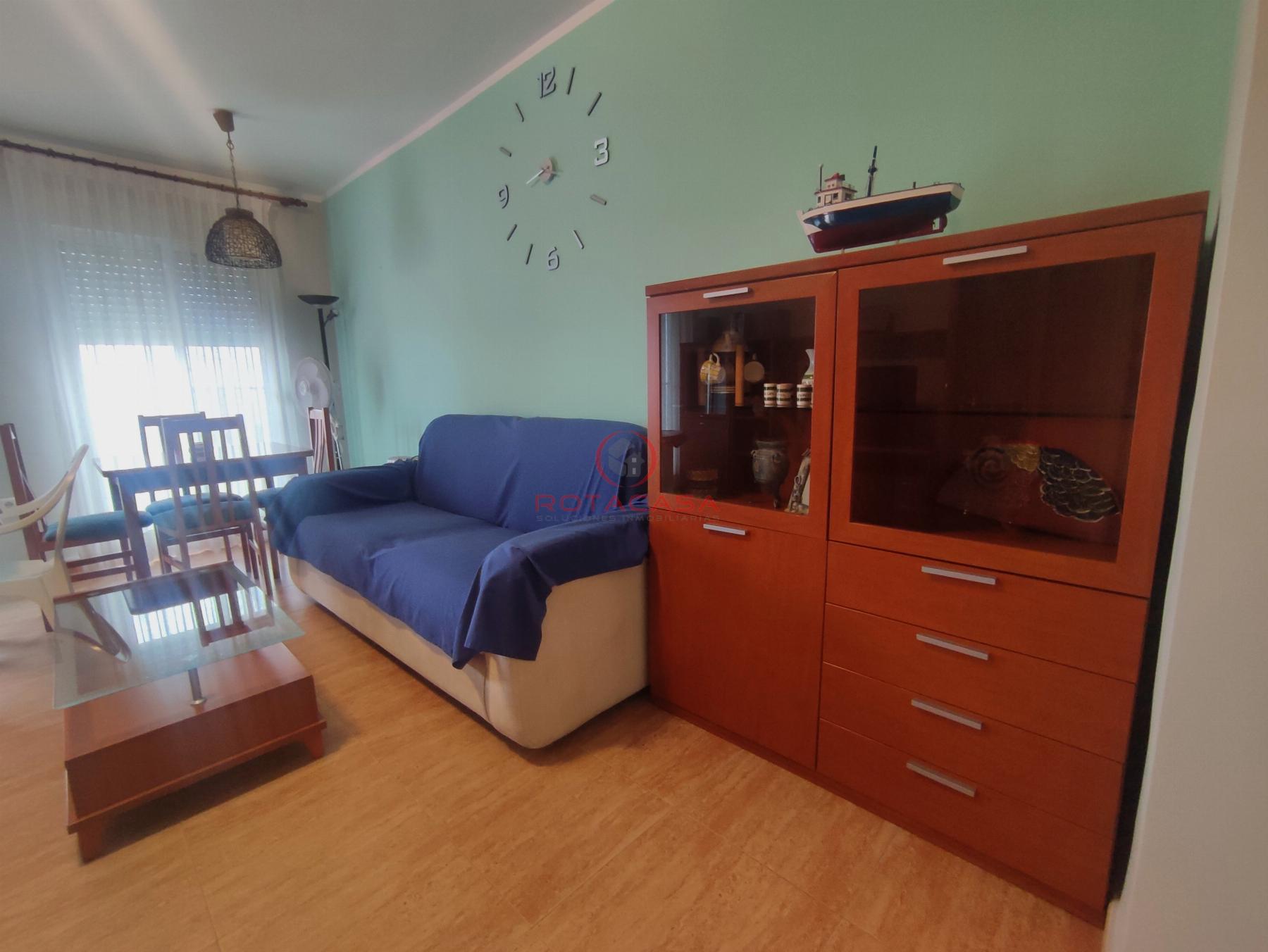 For rent of flat in Rota