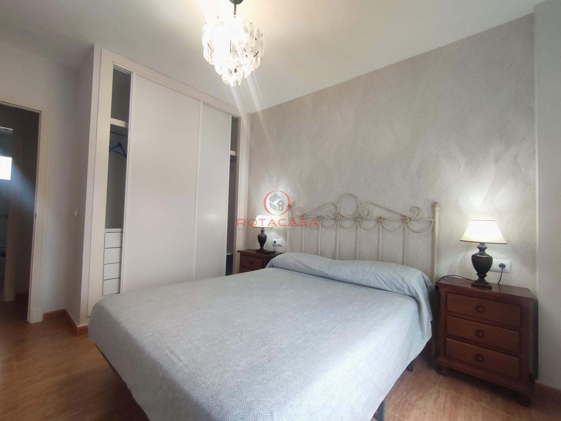 For rent of flat in Rota