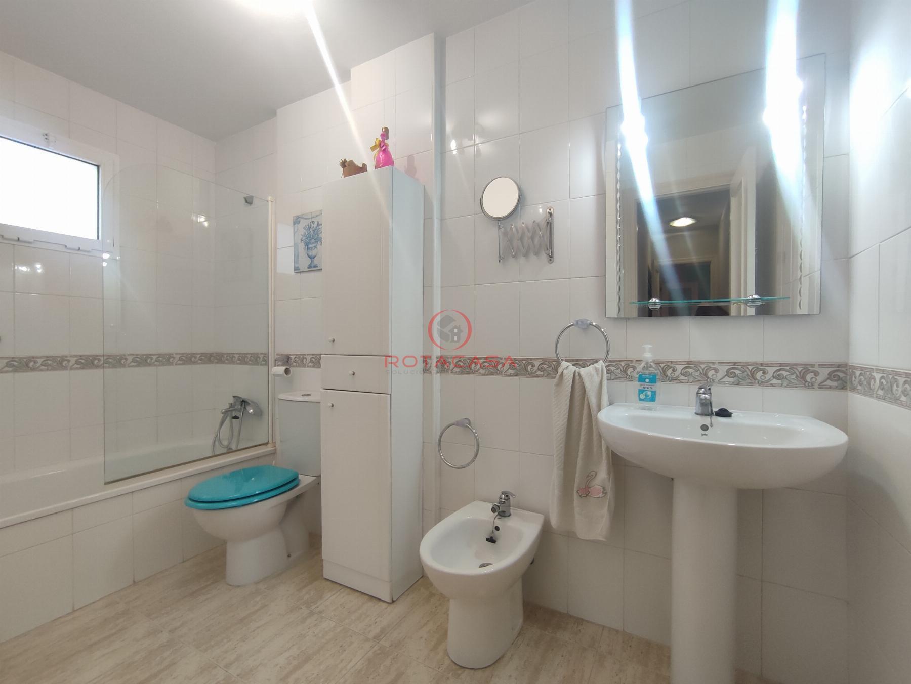 For rent of flat in Rota