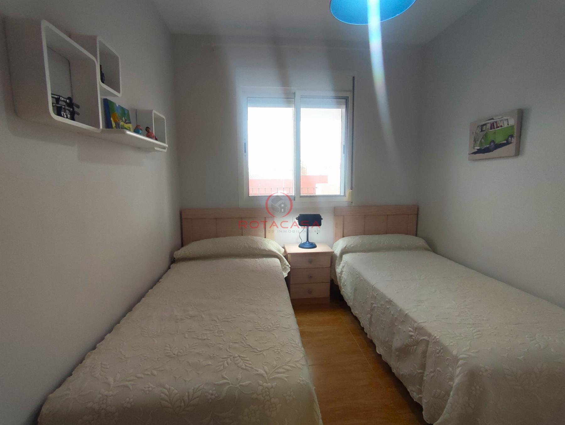 For rent of flat in Rota