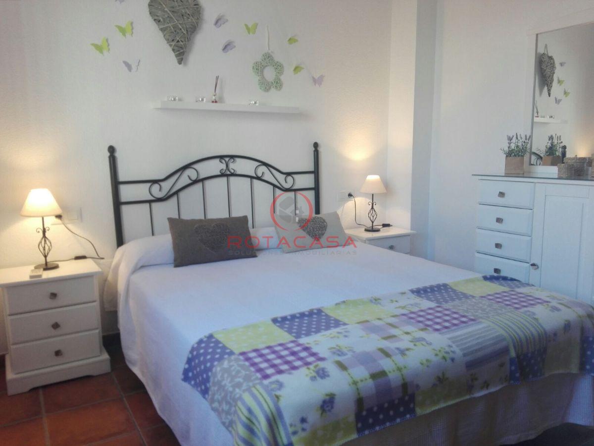 For rent of flat in Rota