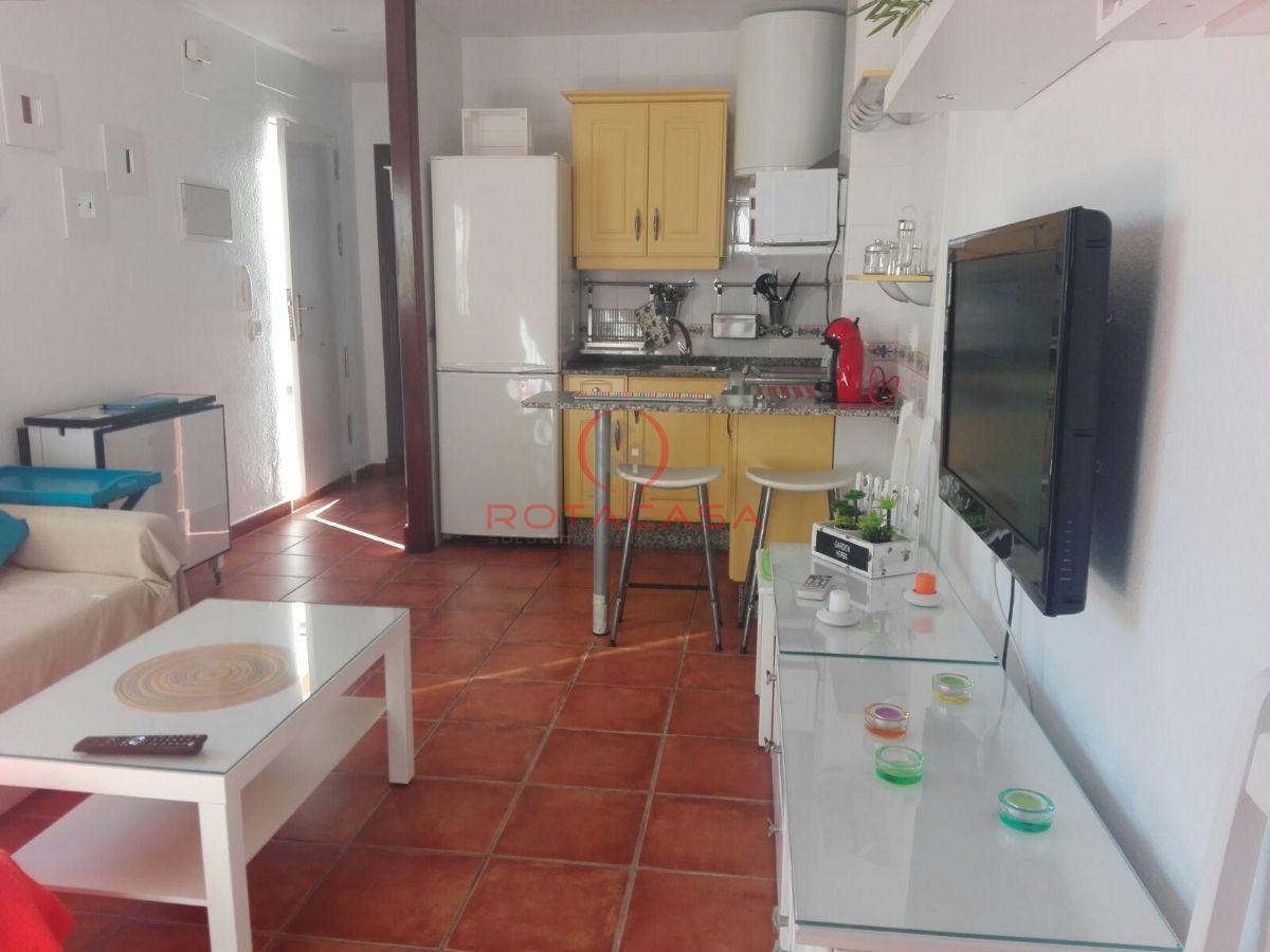 For rent of flat in Rota